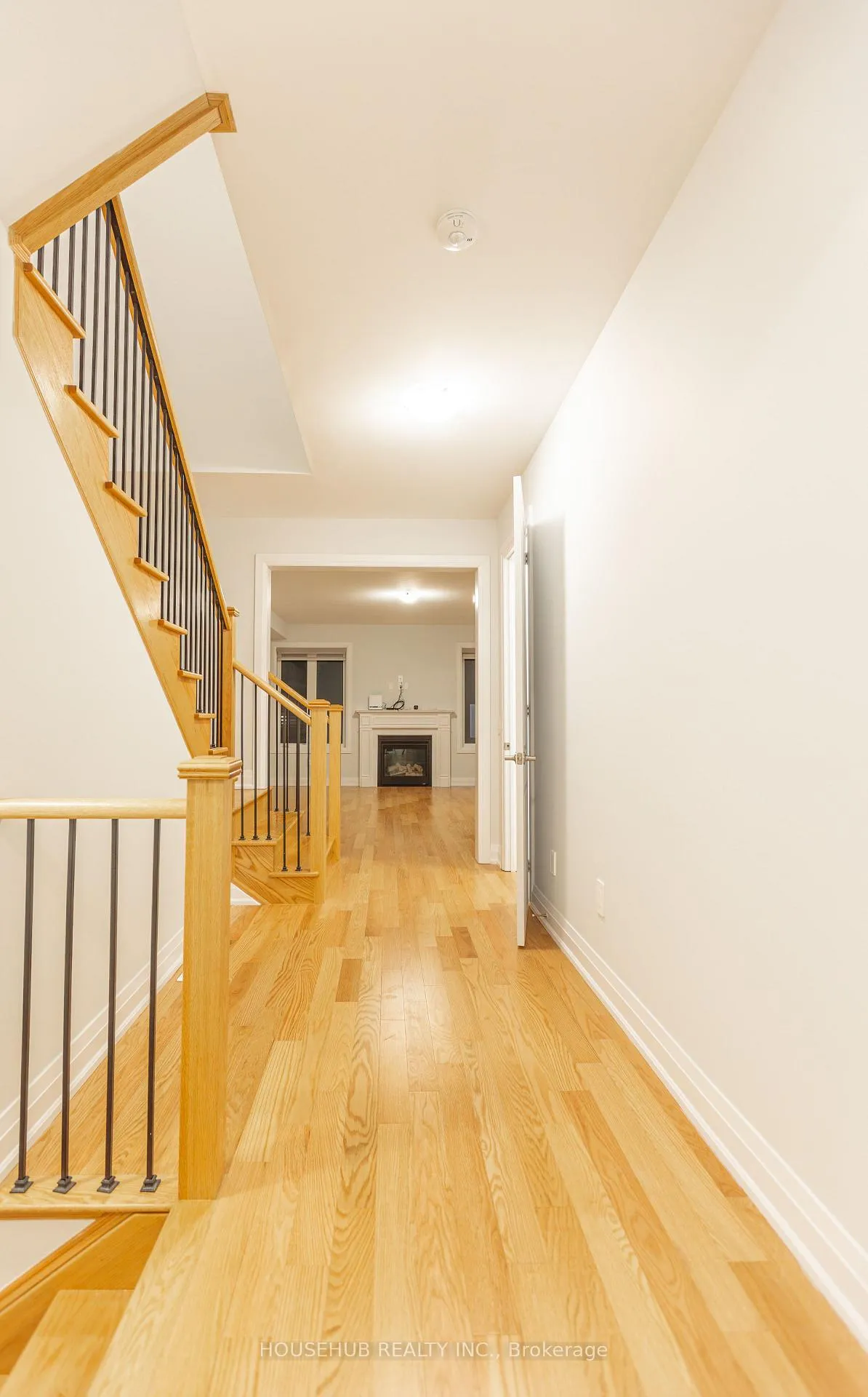 Photo 3 of 166 St. Joseph Road, Kawartha Lakes, Lindsay — HOMEH