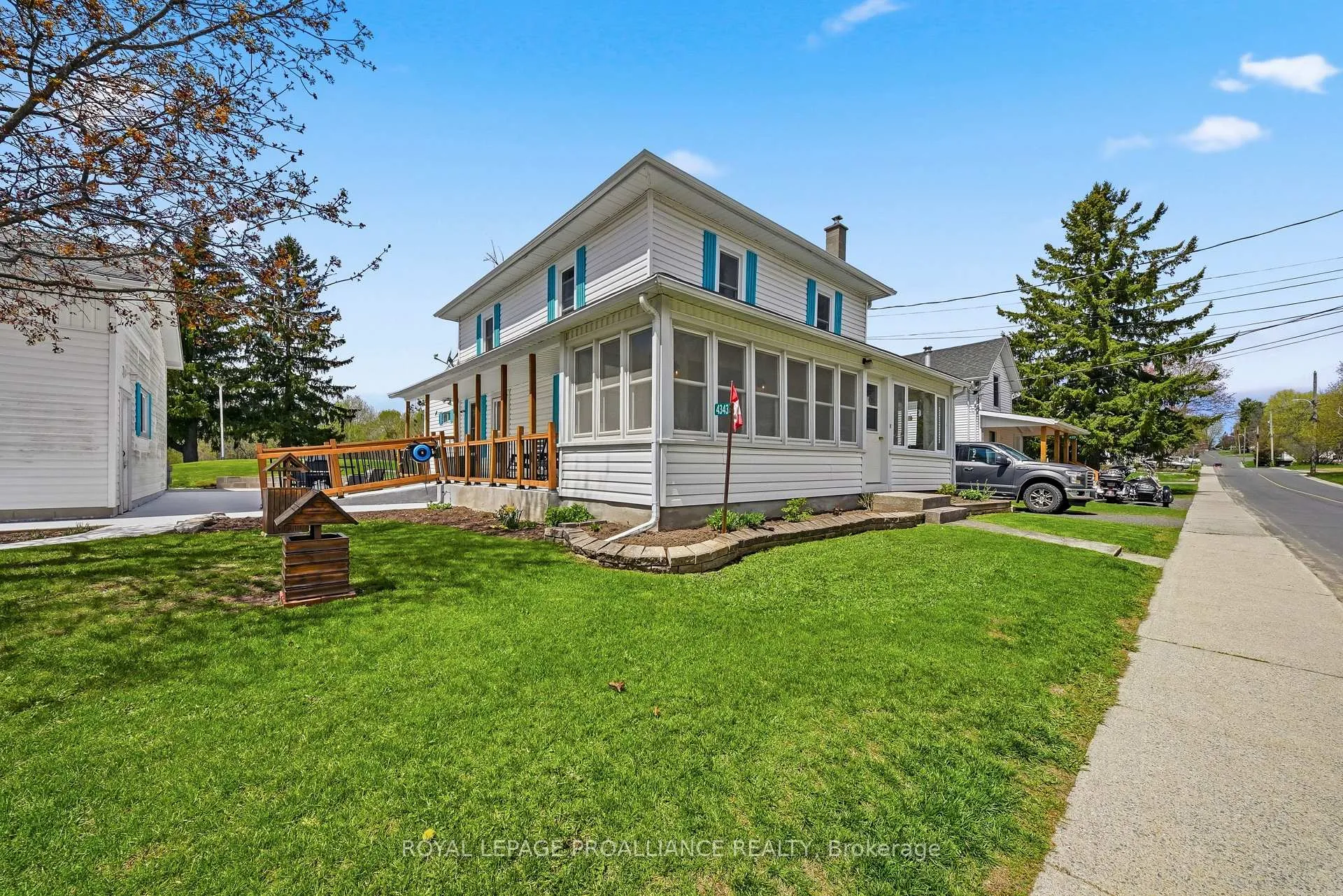 Photo 2 of 4343 Notre Dame Street, Frontenac, Frontenac South — HOMEH