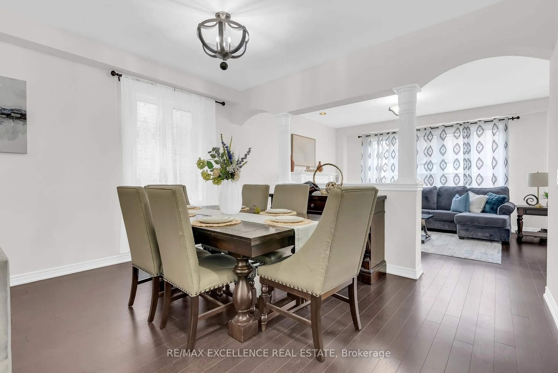Photo 8 of 40 Muscovy Drive, Brampton, Northwest Brampton — HOMEH