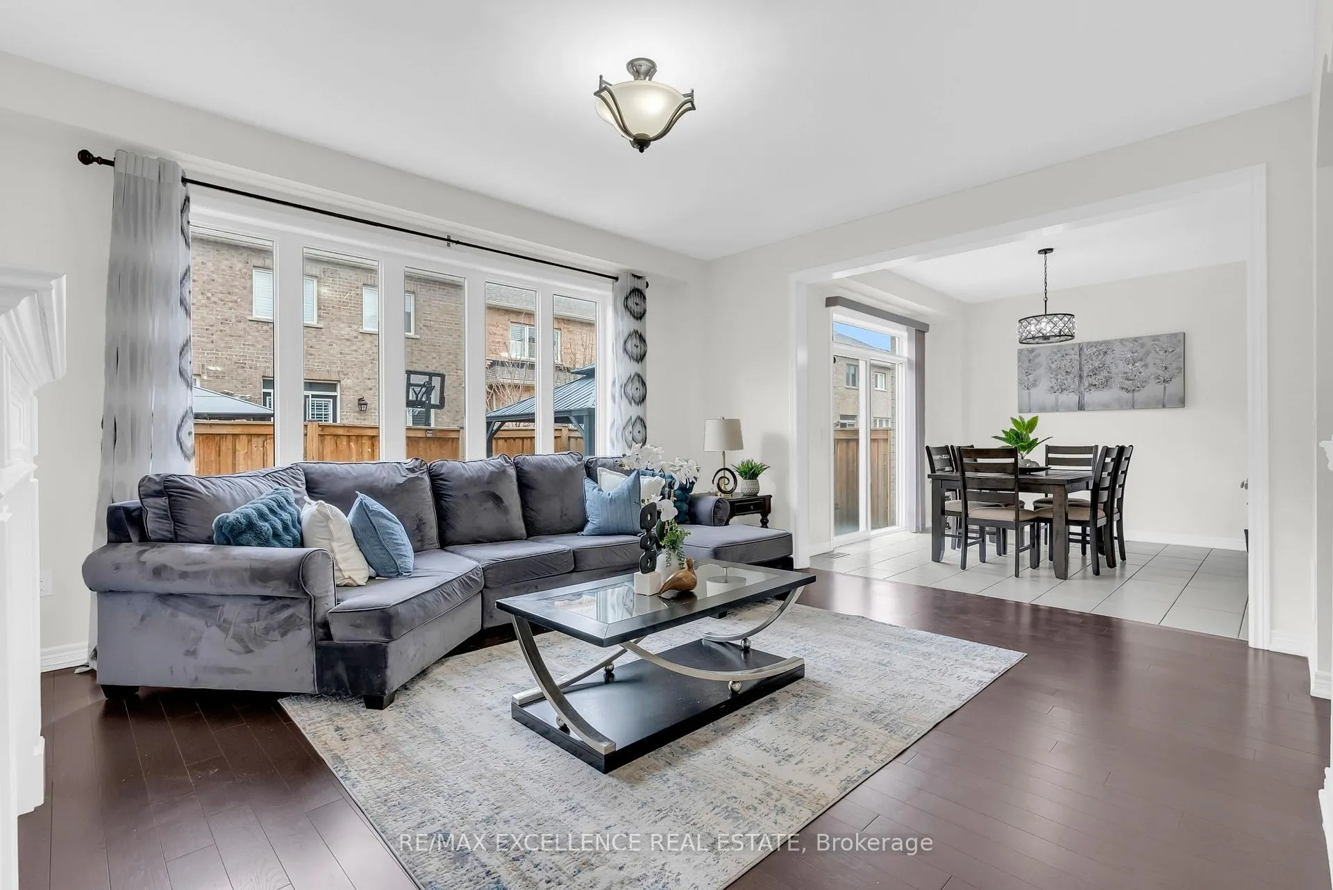 Photo 10 of 40 Muscovy Drive, Brampton, Northwest Brampton — HOMEH