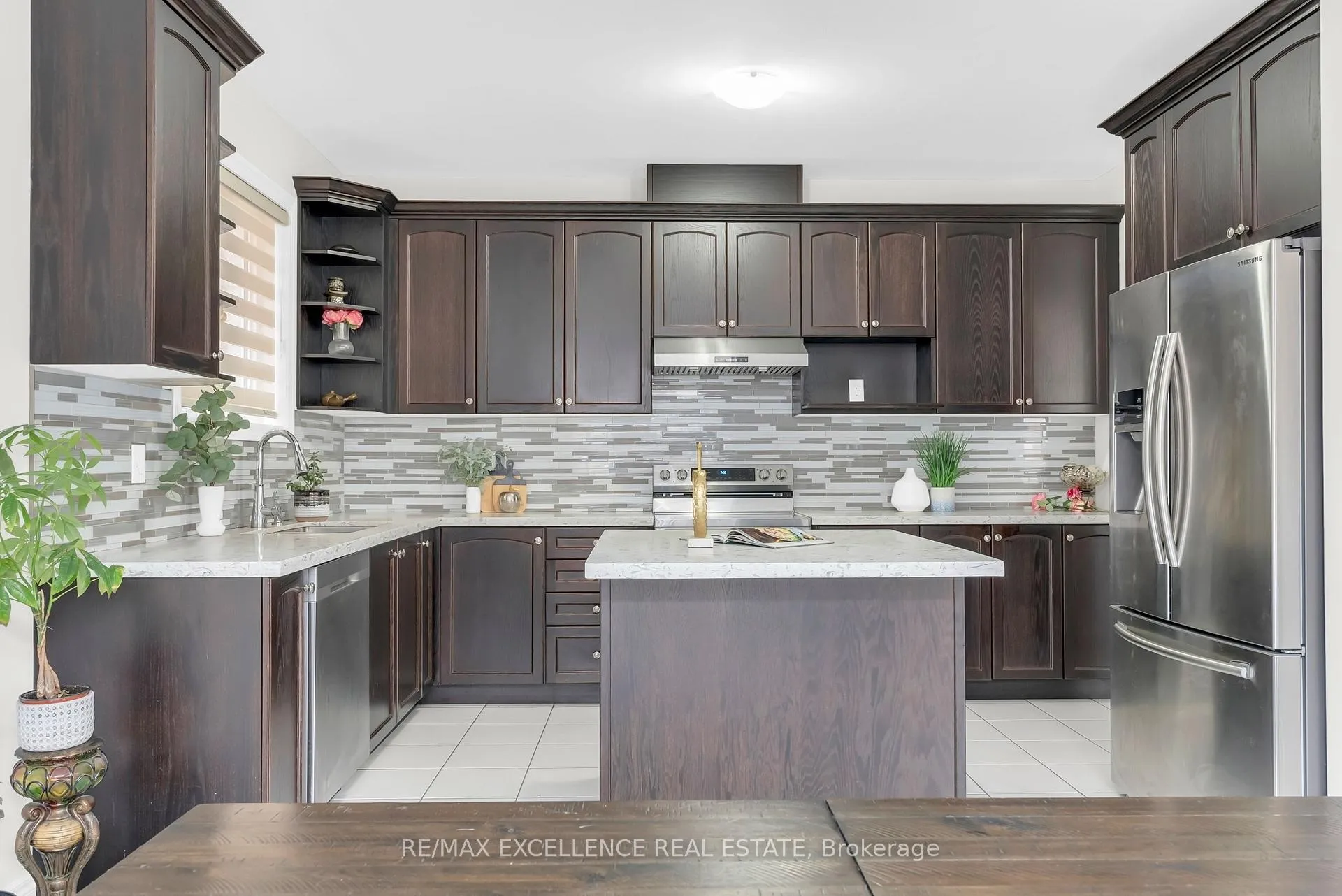 Photo 14 of 40 Muscovy Drive, Brampton, Northwest Brampton — HOMEH