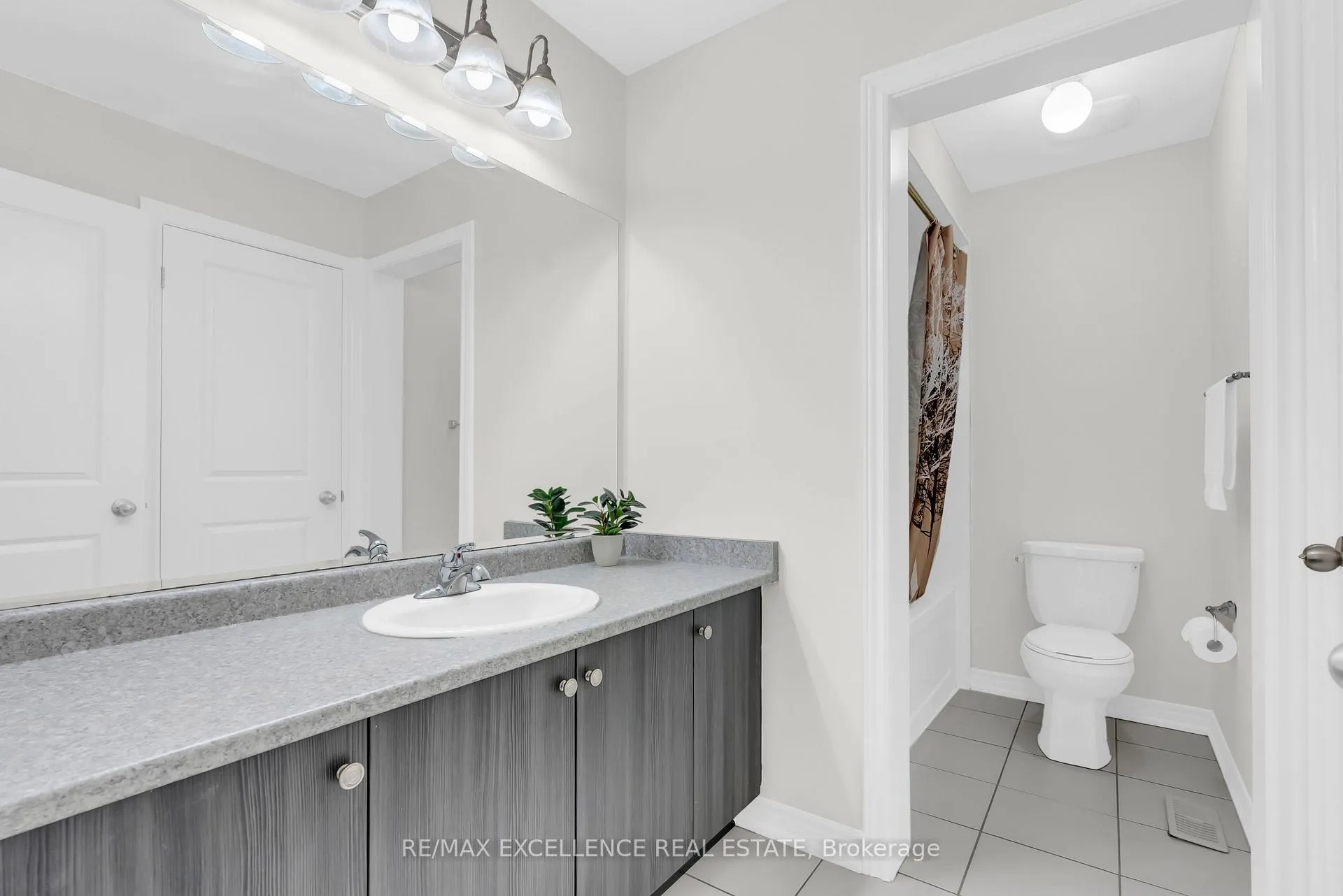 Photo 28 of 40 Muscovy Drive, Brampton, Northwest Brampton — HOMEH