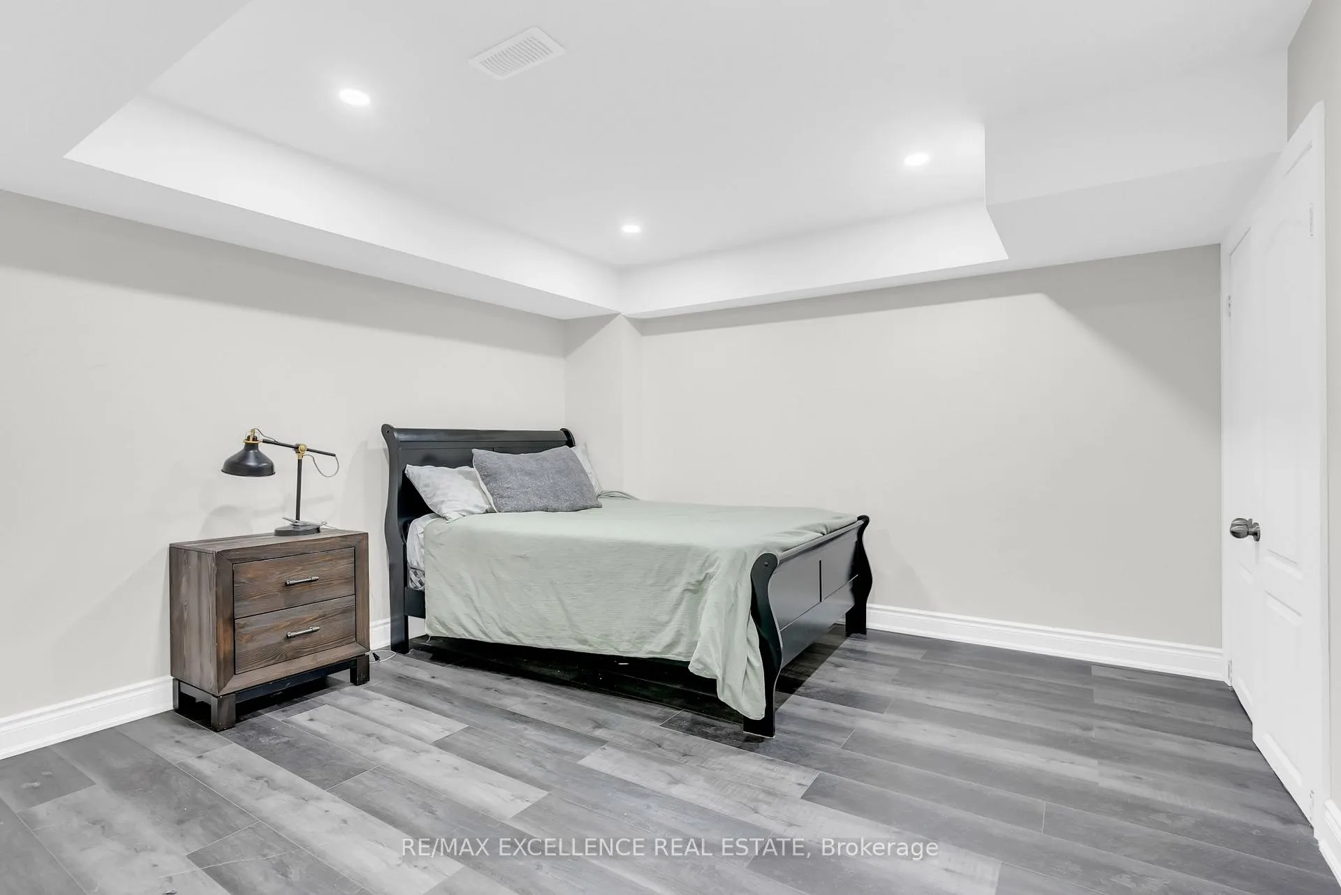Photo 45 of 40 Muscovy Drive, Brampton, Northwest Brampton — HOMEH