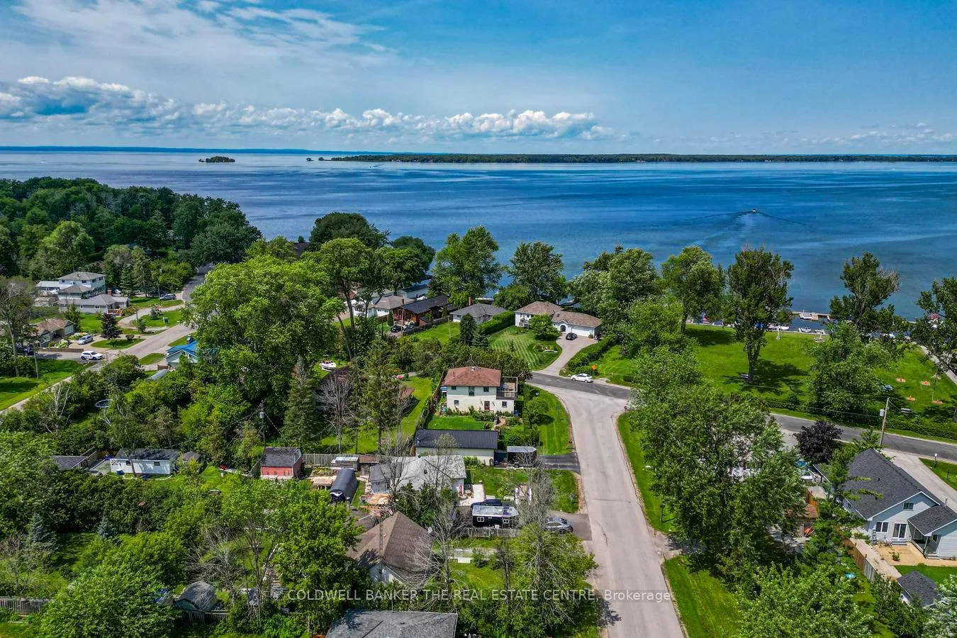 Photo 36 of 15 Blue Jay Boulevard, Georgina, Pefferlaw — HOMEH