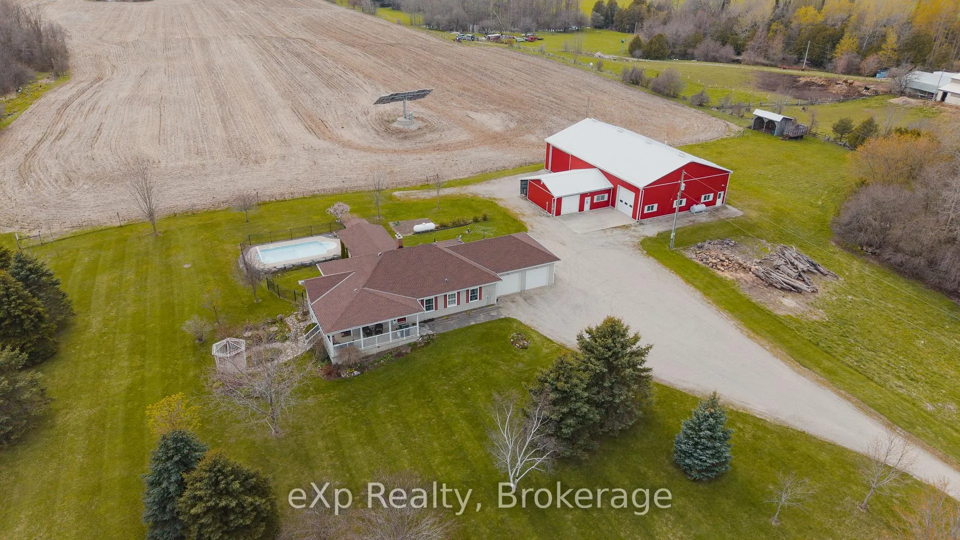 Photo 39 of 392492 Southgate Sideroad 39, Southgate — HOMEH