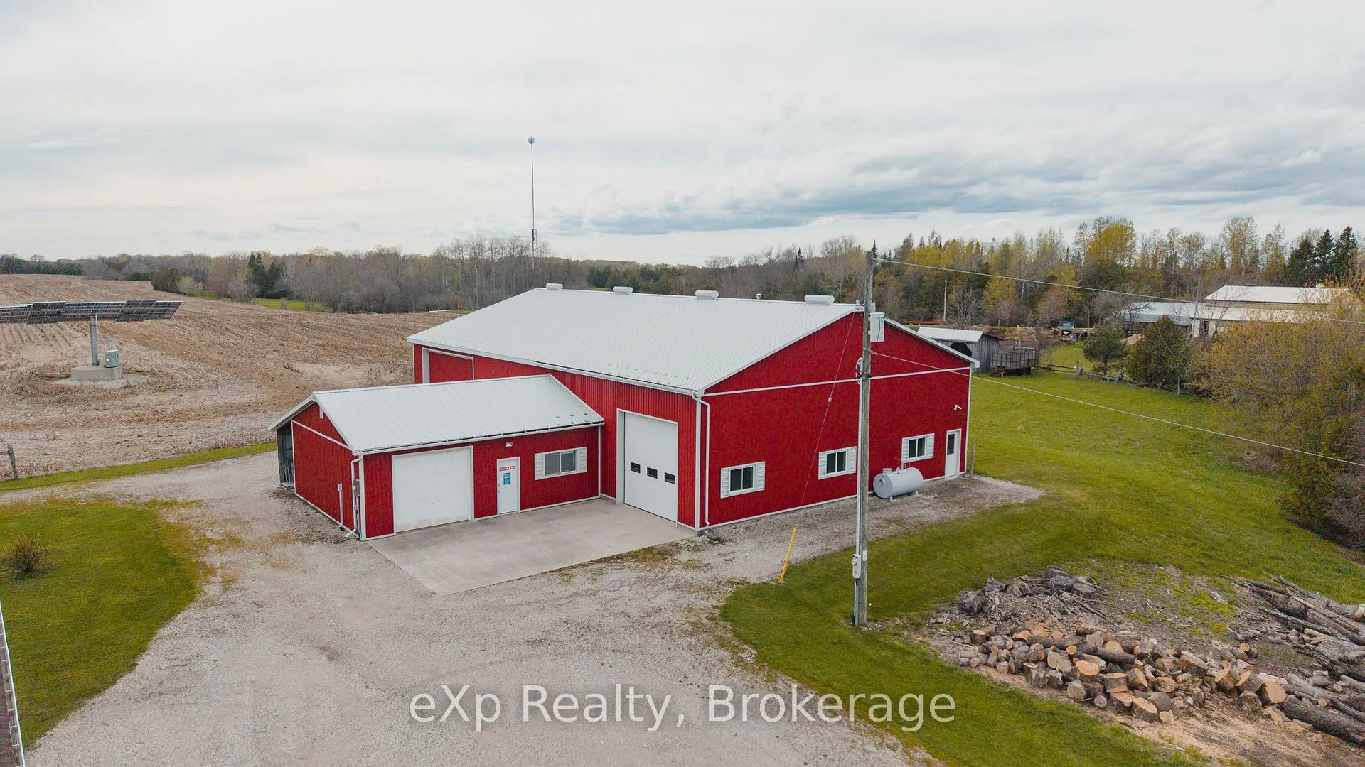 Photo 40 of 392492 Southgate Sideroad 39, Southgate — HOMEH
