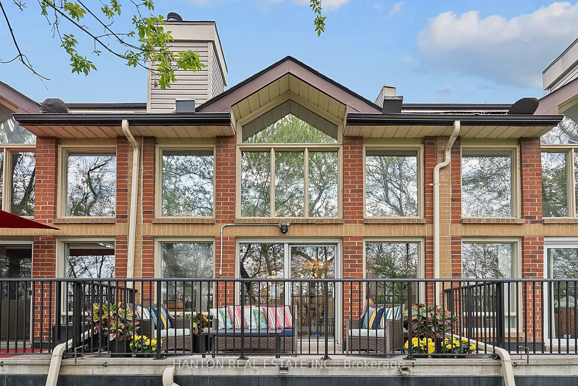 Photo 2 of Unit 7, 18 Doncrest Road, Toronto, Playter Estates-Danforth — HOMEH