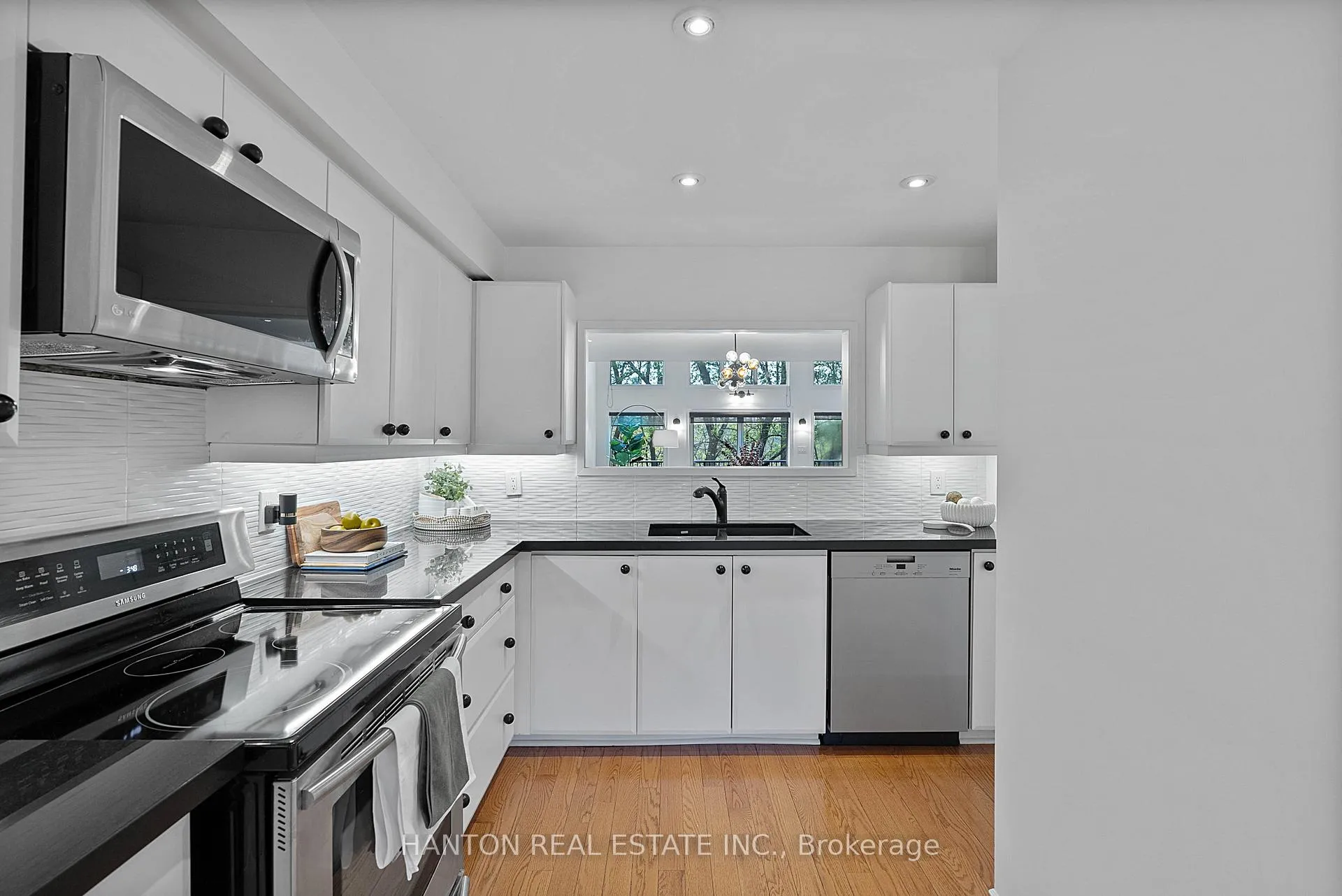 Photo 23 of Unit 7, 18 Doncrest Road, Toronto, Playter Estates-Danforth — HOMEH