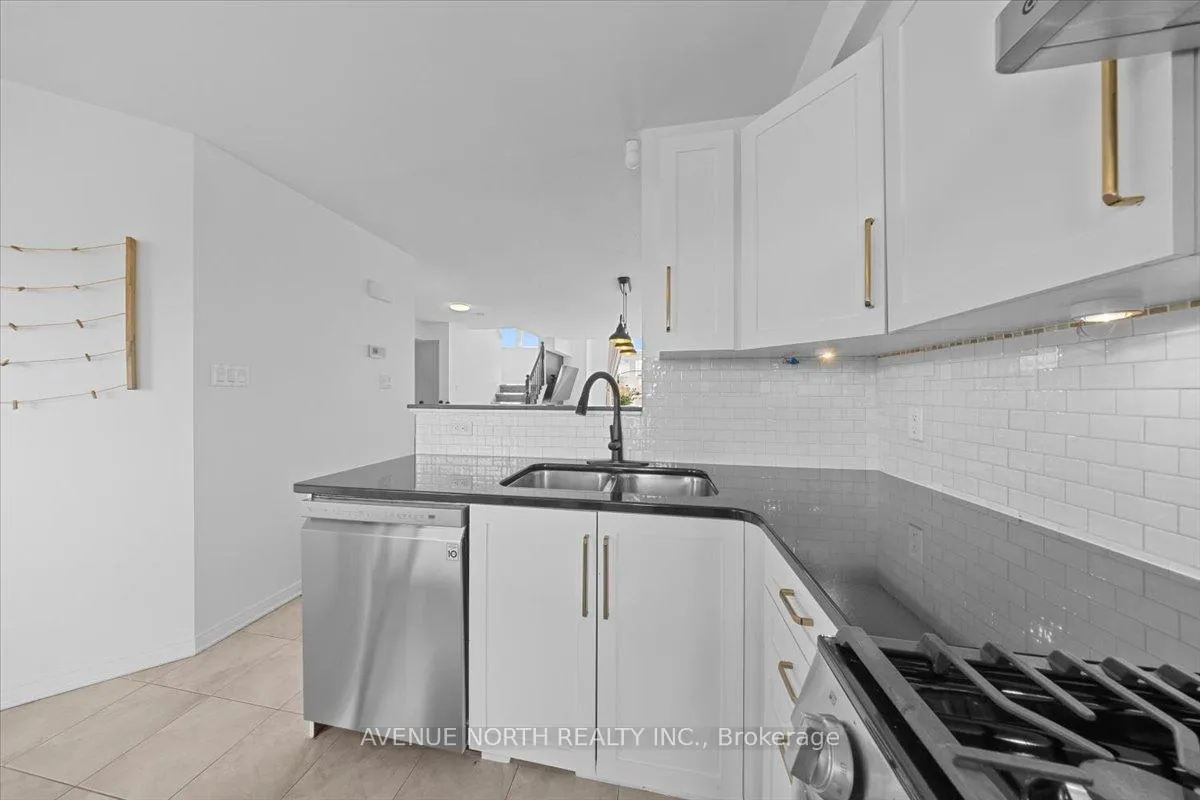 Photo 14 of Unit 25, 220 Tivoli Private, Ottawa, Merivale Industrial Park/Citiplace — HOMEH