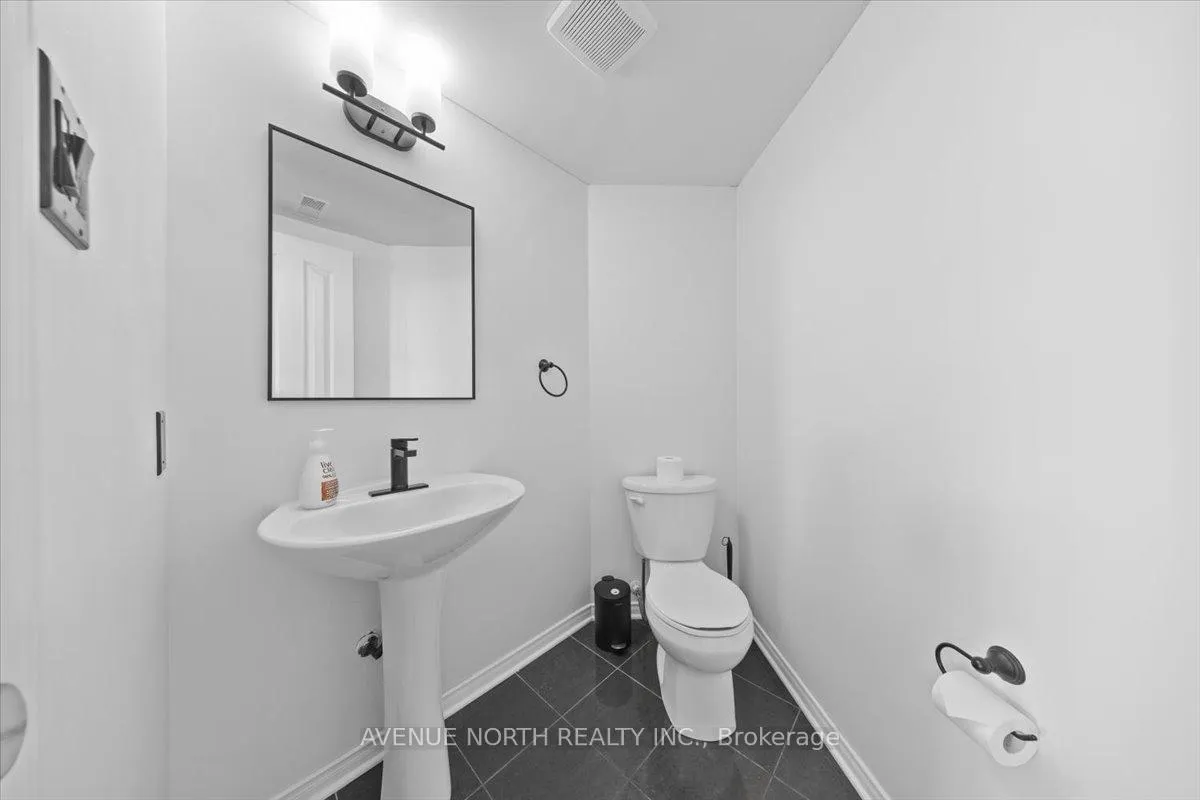Photo 21 of Unit 25, 220 Tivoli Private, Ottawa, Merivale Industrial Park/Citiplace — HOMEH