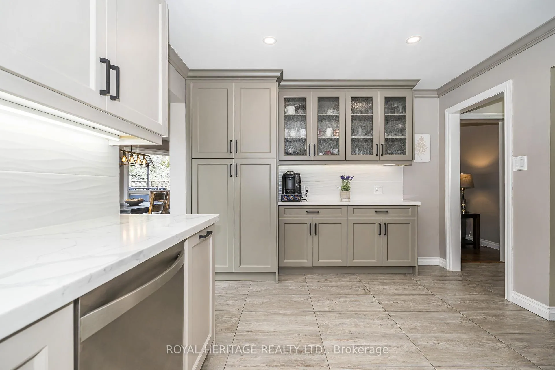 Photo 13 of 525 Sundown Crescent, Pickering, Woodlands — HOMEH