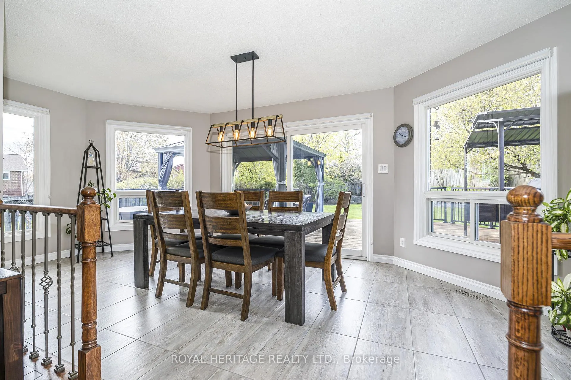 Photo 16 of 525 Sundown Crescent, Pickering, Woodlands — HOMEH