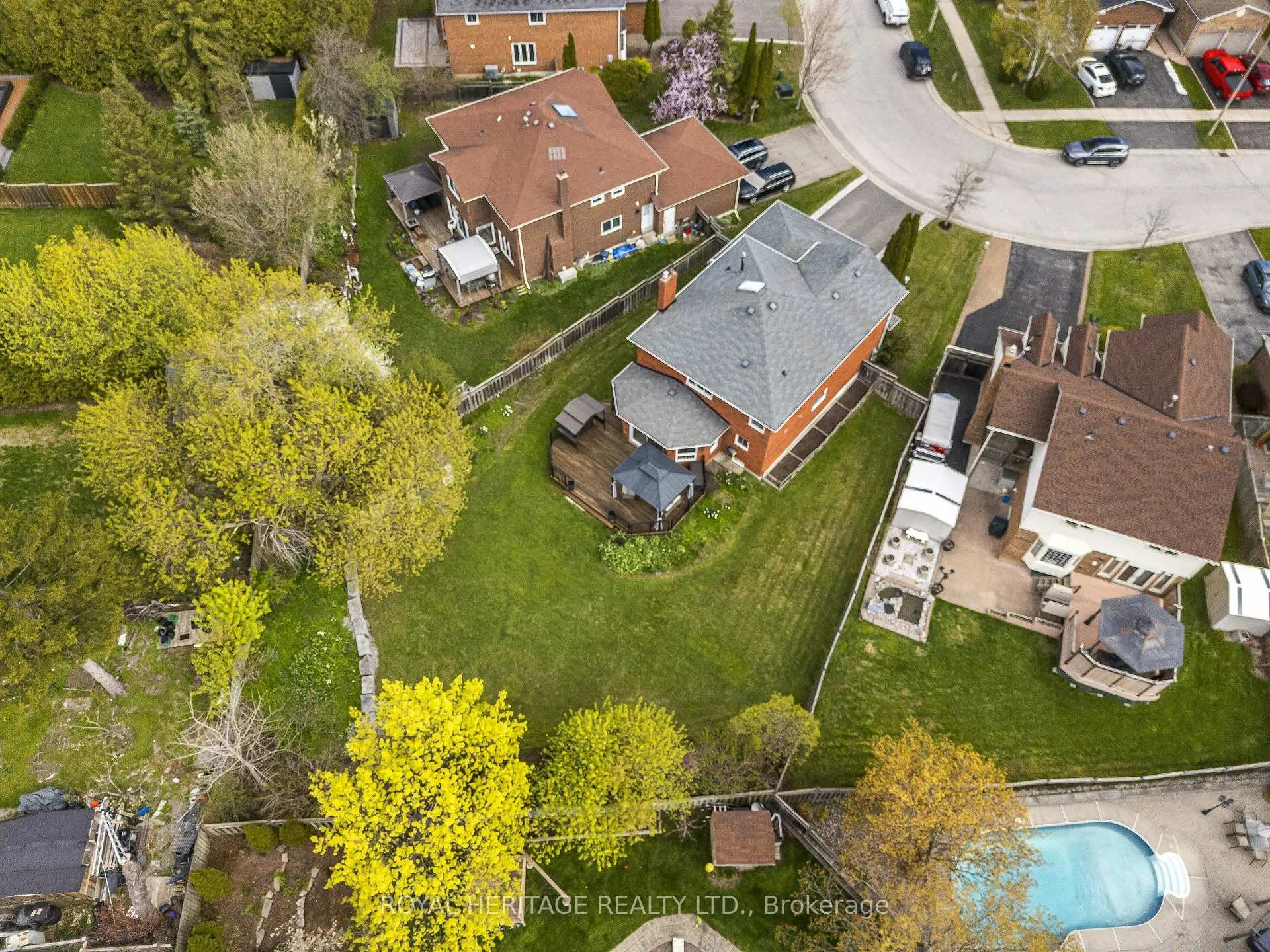 Photo 49 of 525 Sundown Crescent, Pickering, Woodlands — HOMEH