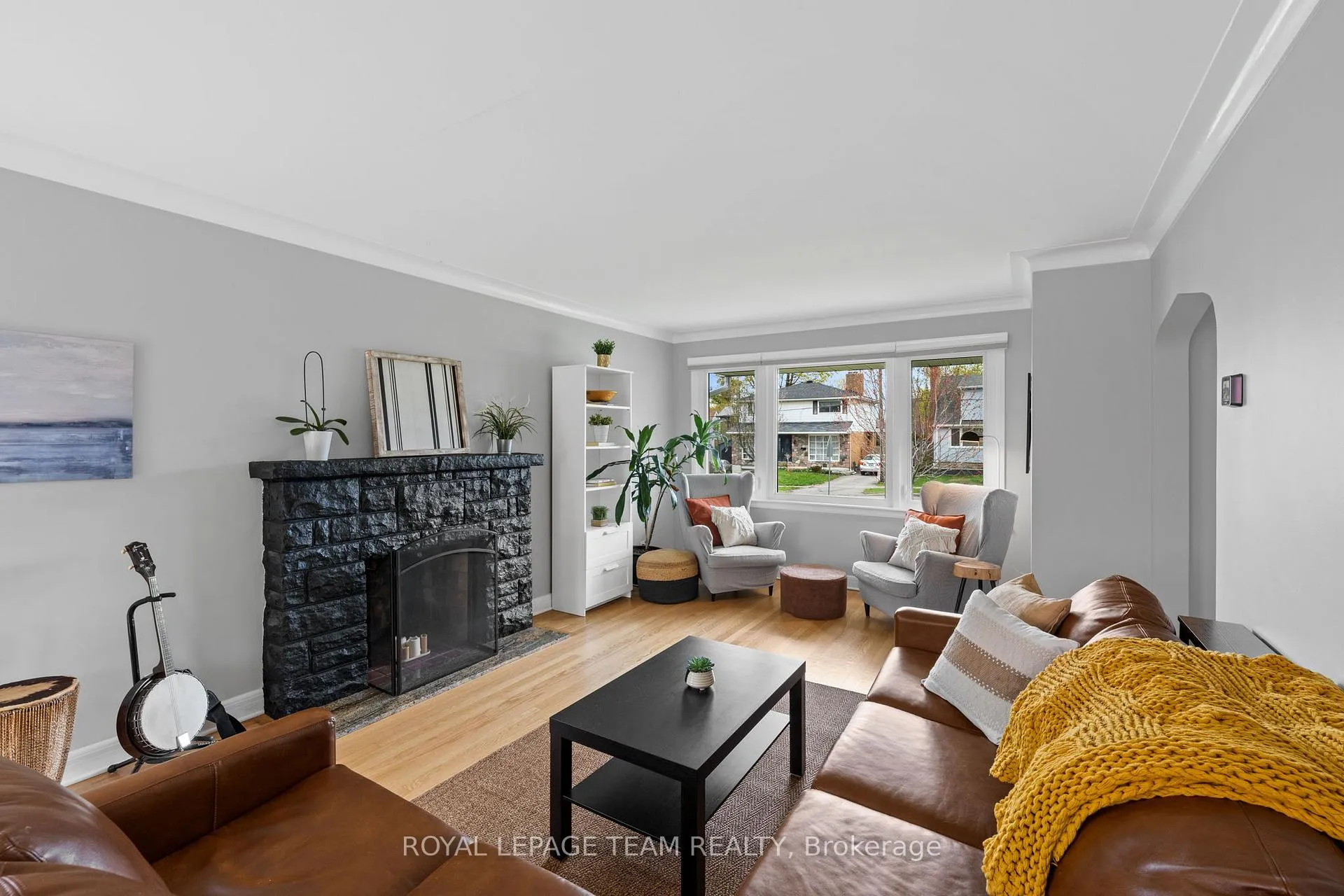 Photo 11 of 1266 Randall Avenue, Ottawa, Alta Vista — HOMEH