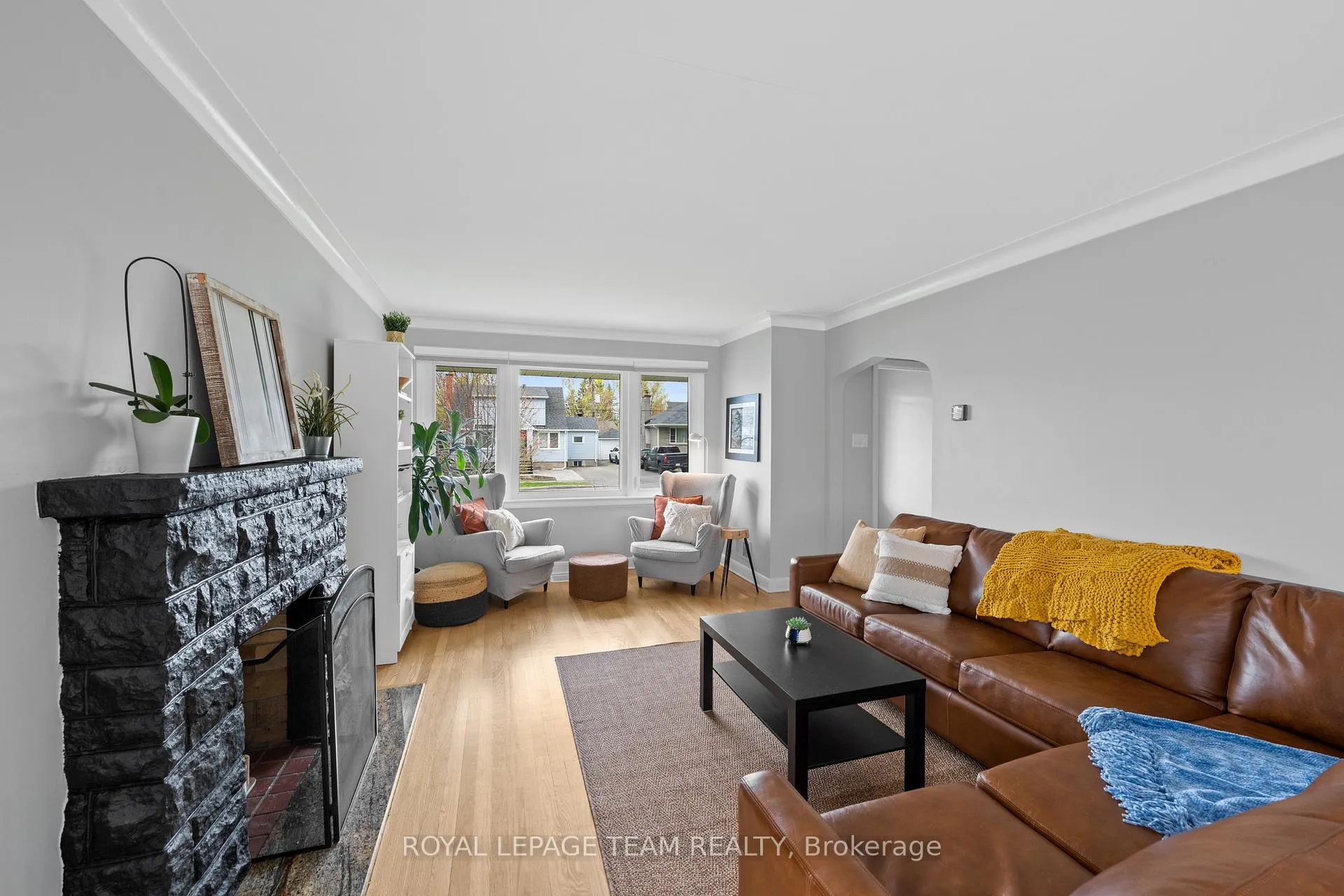 Photo 13 of 1266 Randall Avenue, Ottawa, Alta Vista — HOMEH