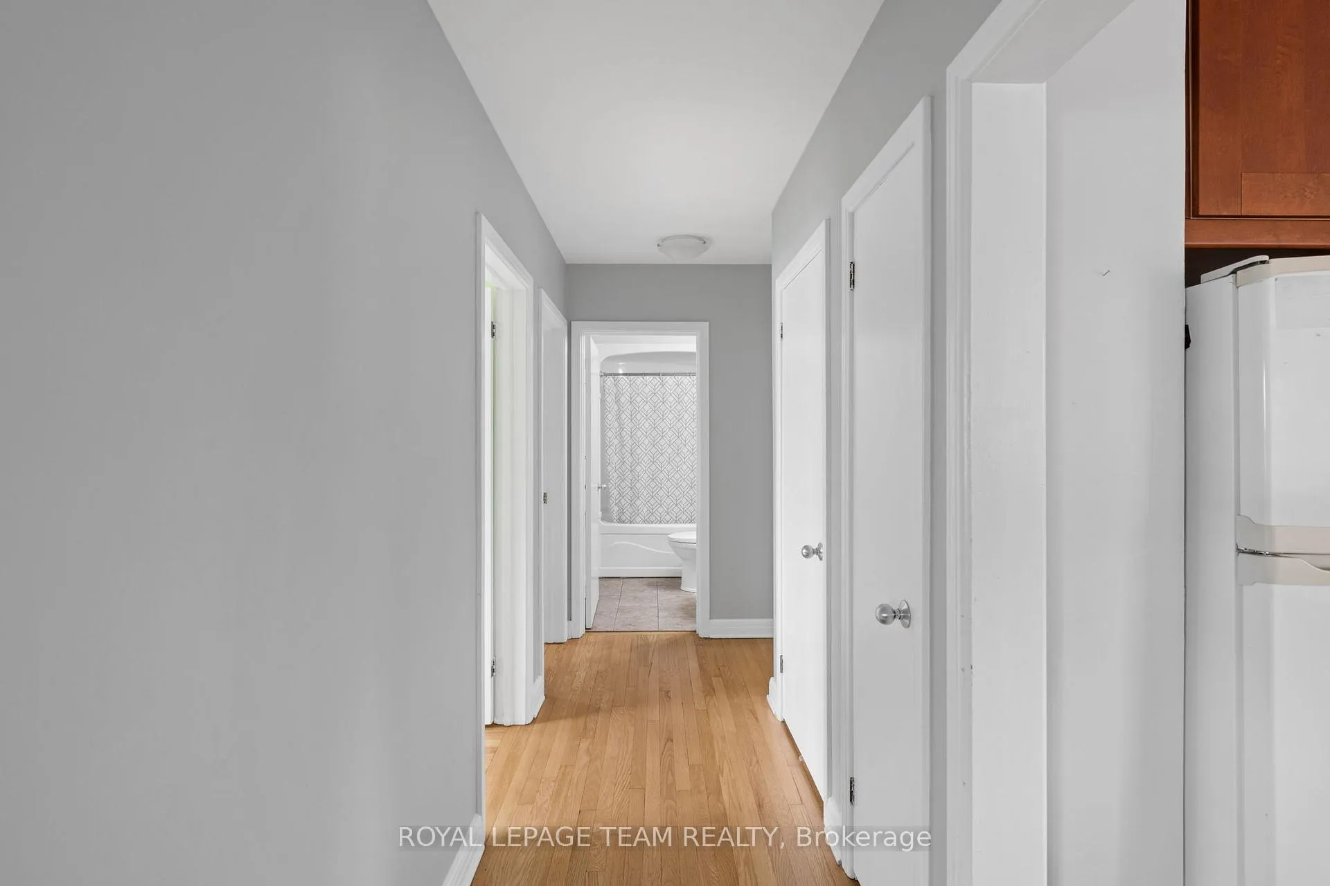 Photo 25 of 1266 Randall Avenue, Ottawa, Alta Vista — HOMEH