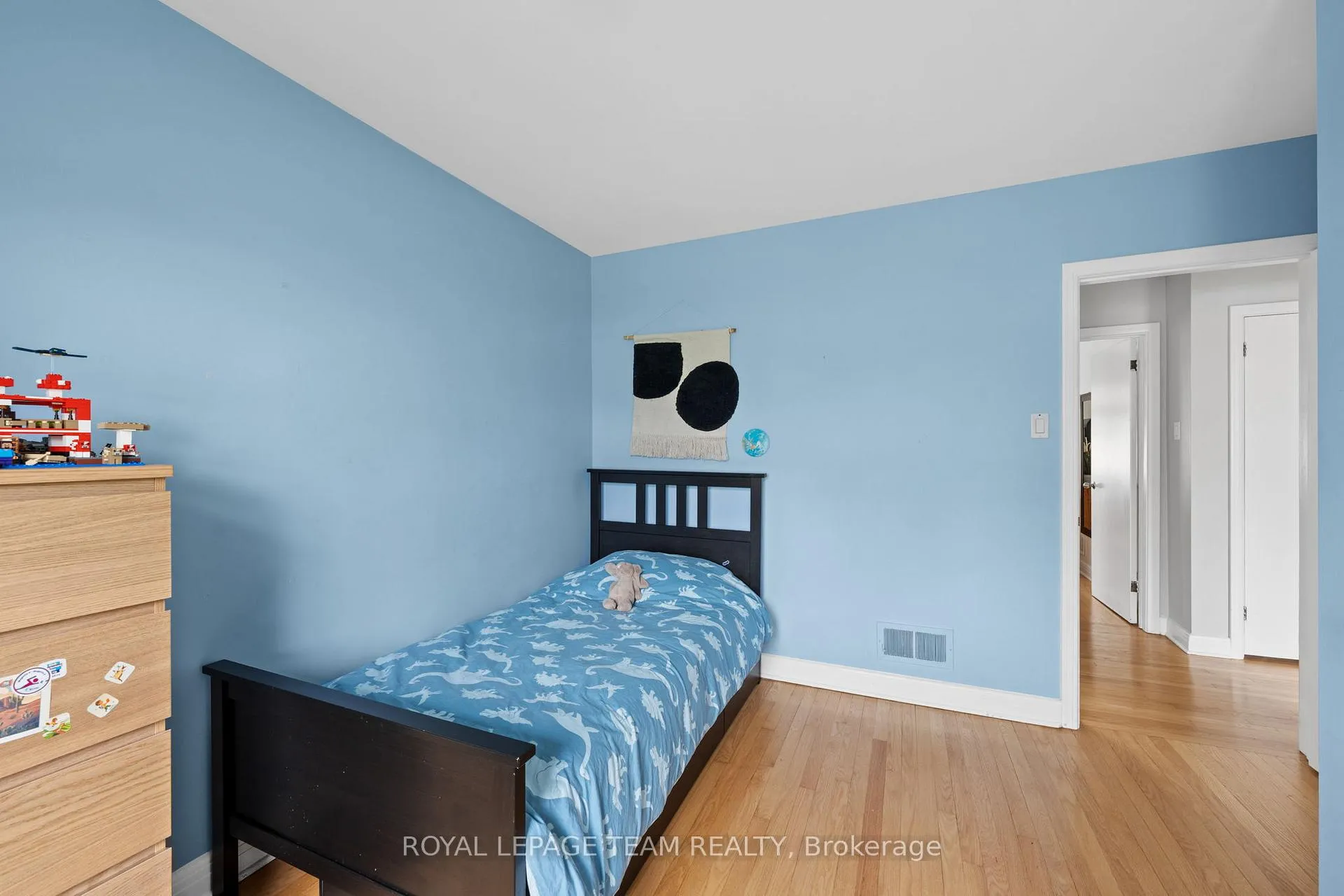 Photo 31 of 1266 Randall Avenue, Ottawa, Alta Vista — HOMEH