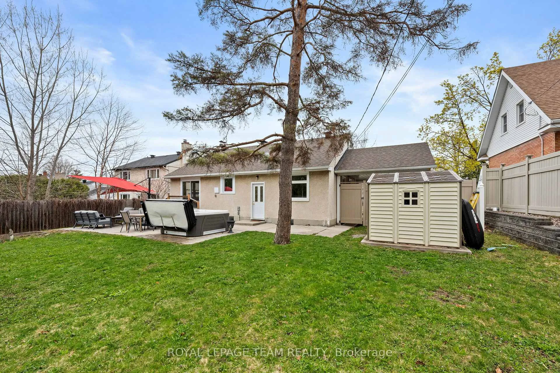 Photo 41 of 1266 Randall Avenue, Ottawa, Alta Vista — HOMEH