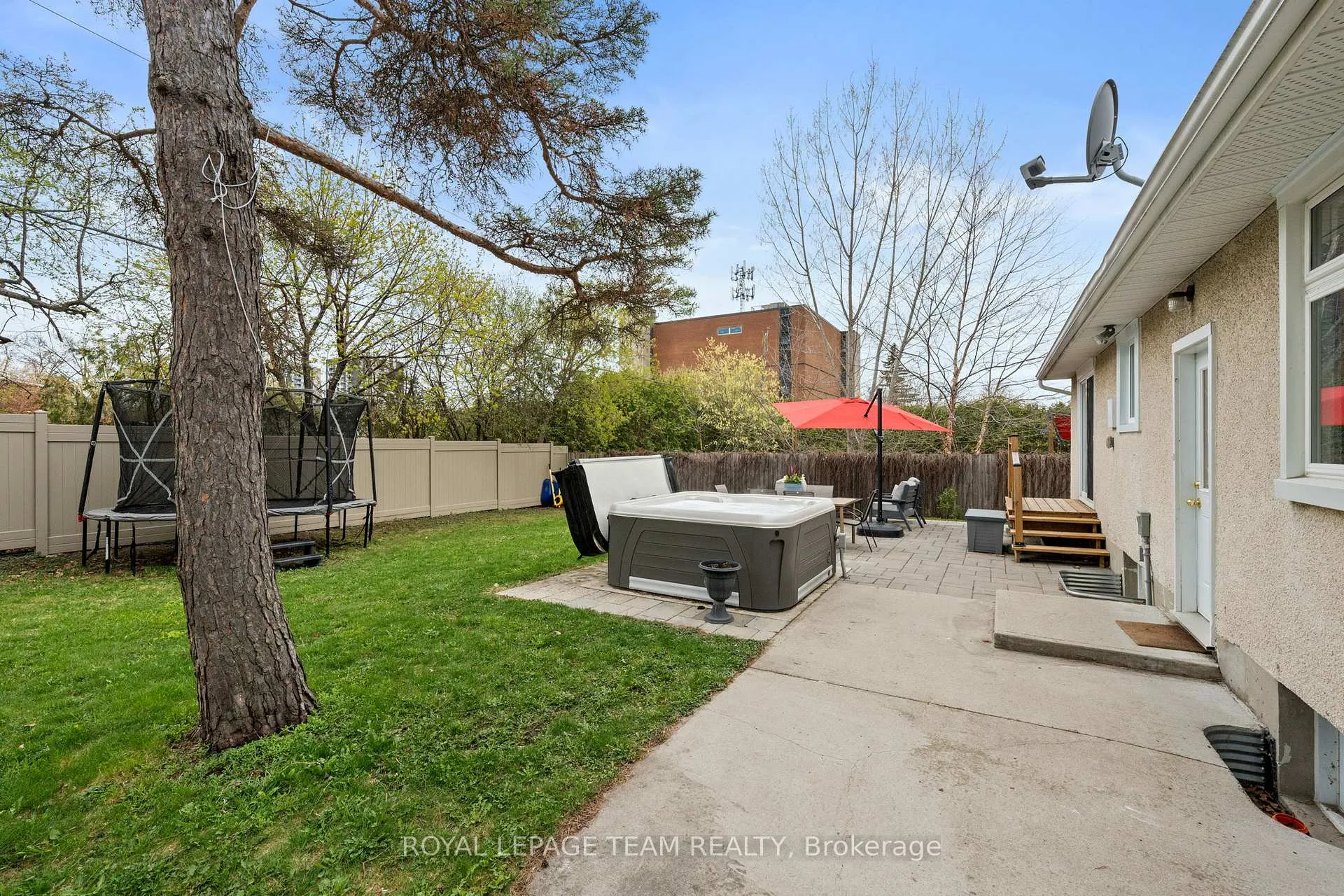 Photo 45 of 1266 Randall Avenue, Ottawa, Alta Vista — HOMEH