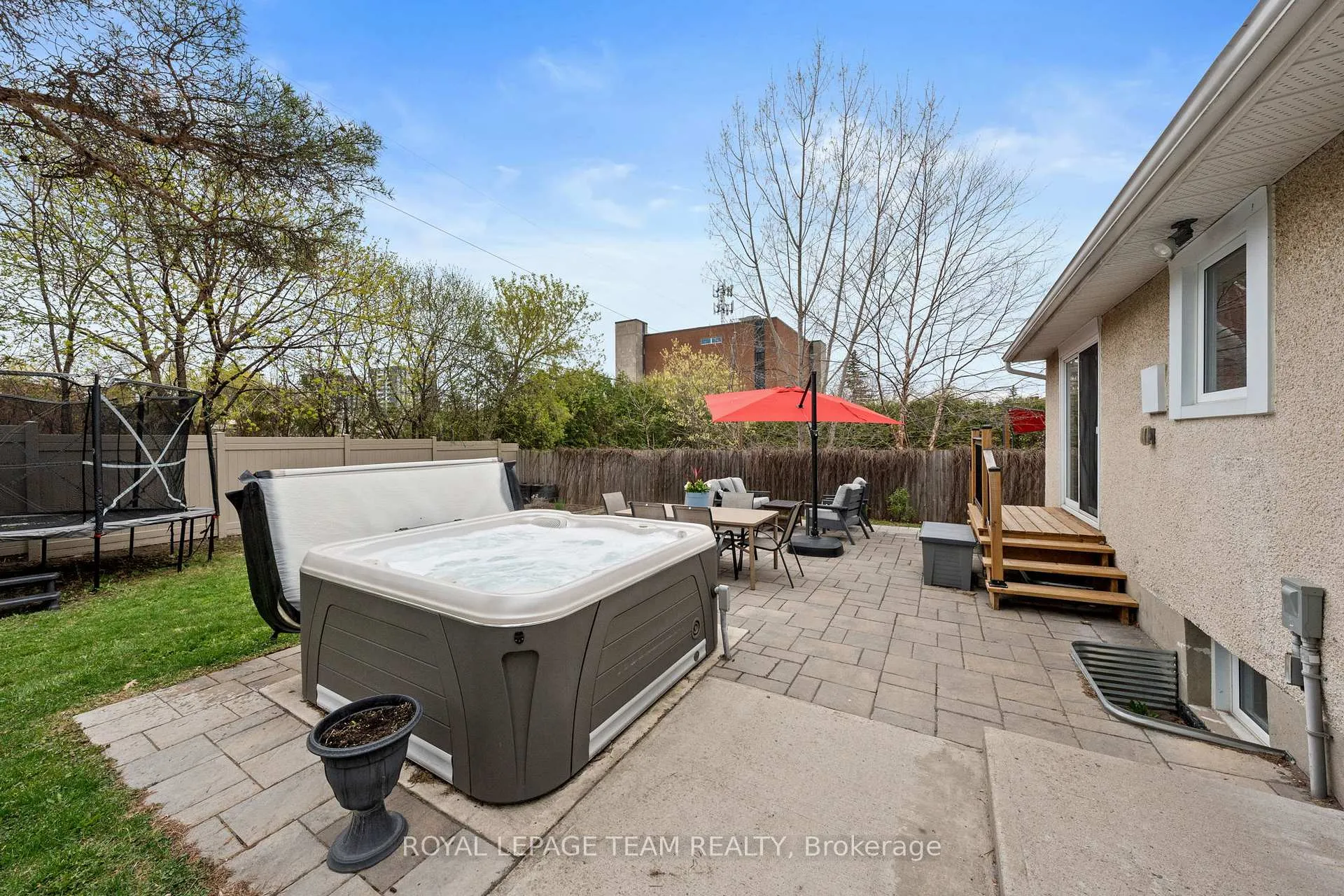 Photo 46 of 1266 Randall Avenue, Ottawa, Alta Vista — HOMEH