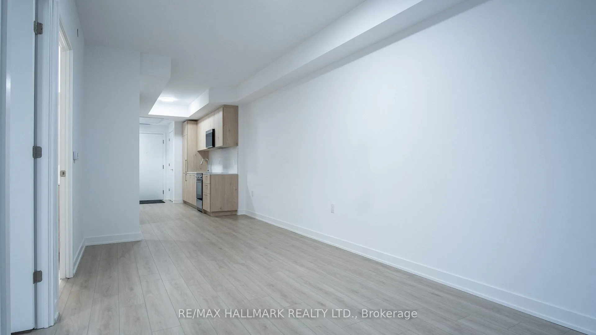 Photo 5 of Unit 219A, 7439 Kingston Road, Scarborough, Rouge — HOMEH