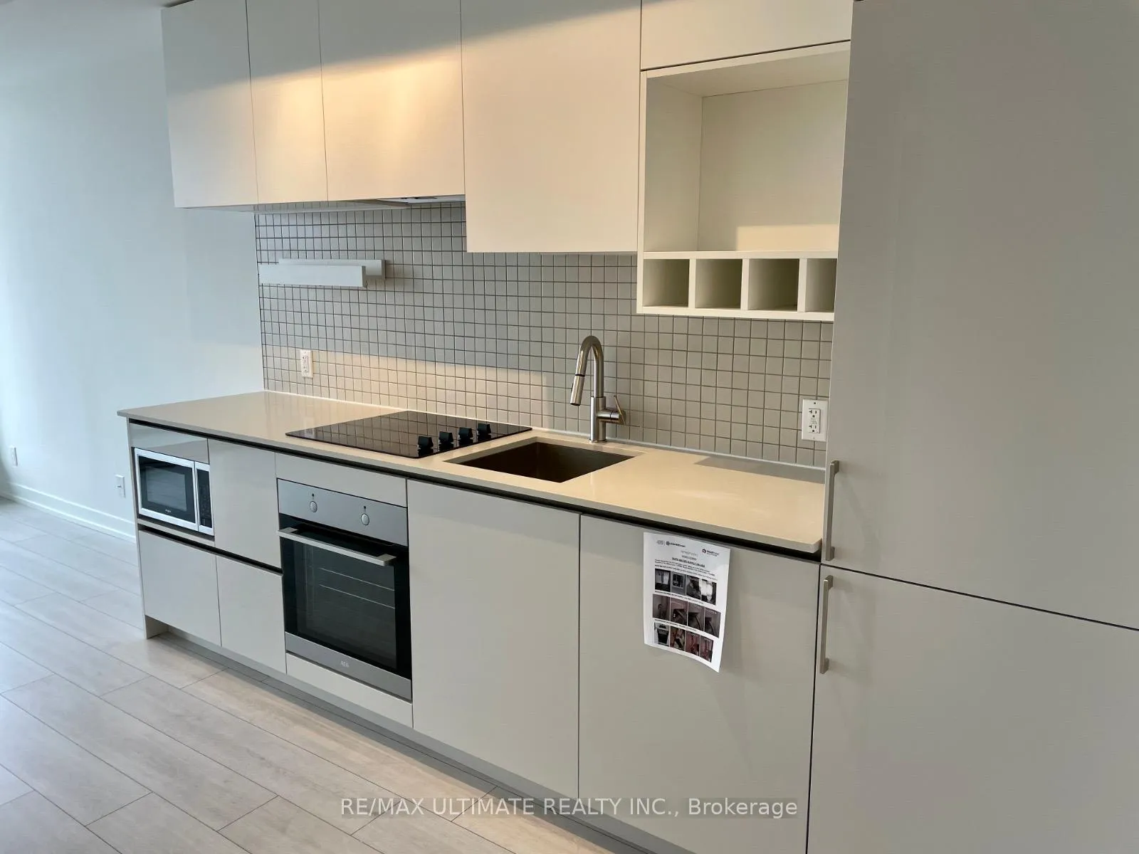 Photo 3 of Unit 1701, 898 Portage Parkway, Vaughan, Vaughan Corporate Centre — HOMEH