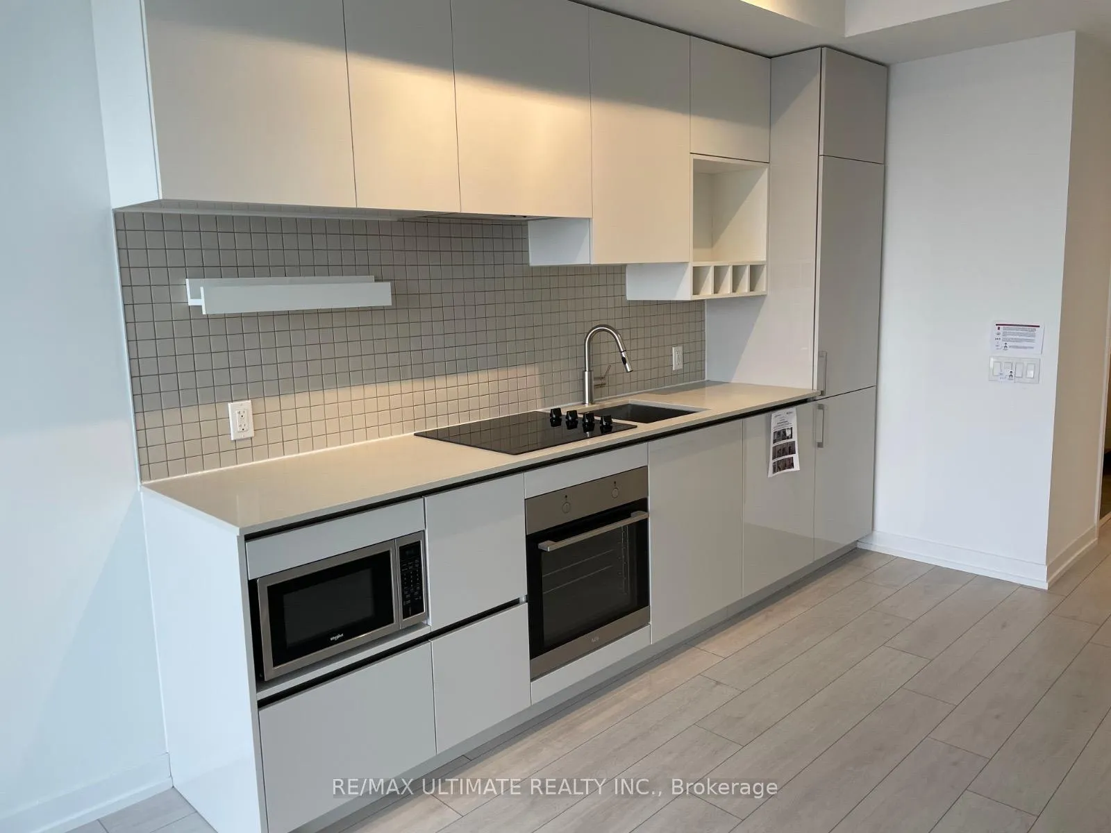 Photo 4 of Unit 1701, 898 Portage Parkway, Vaughan, Vaughan Corporate Centre — HOMEH