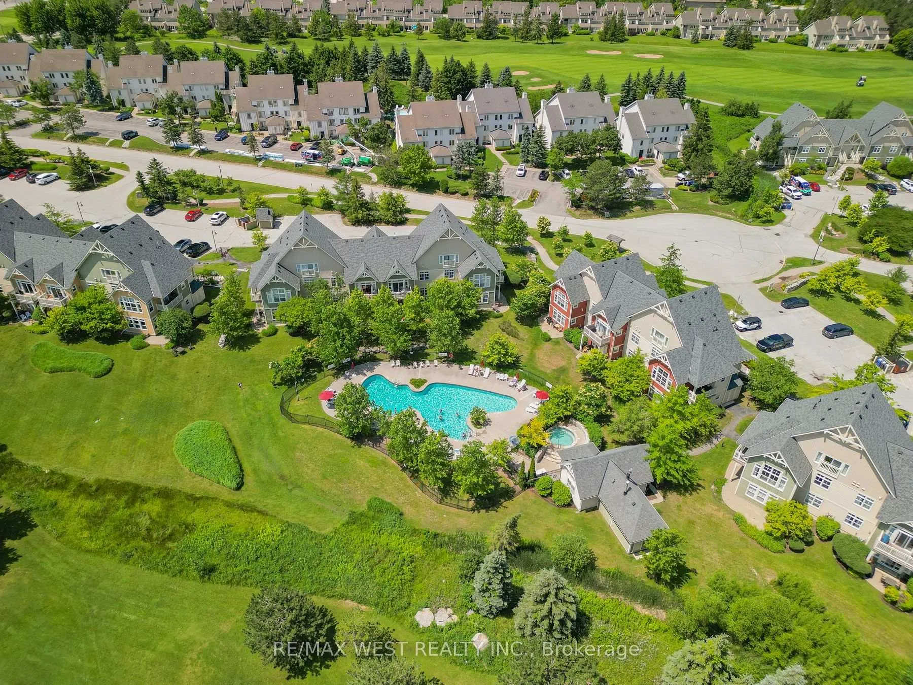 Front of Unit 117, 125 Fairway Court
