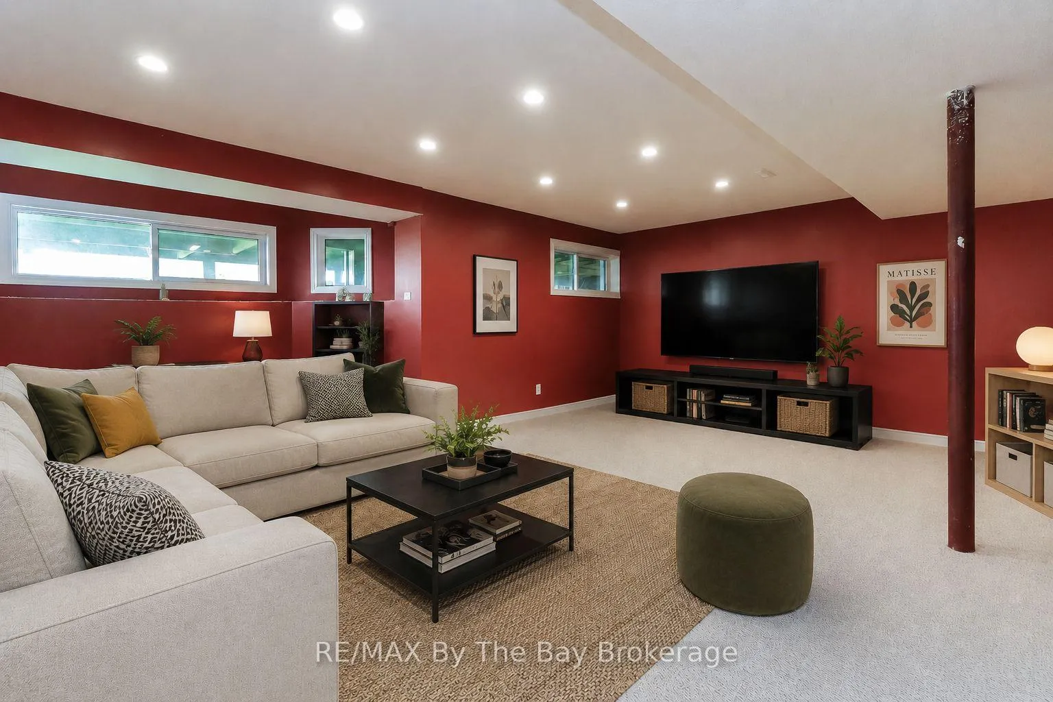 Photo 5 of 10 Lamont Creek Drive, Wasaga Beach — HOMEH