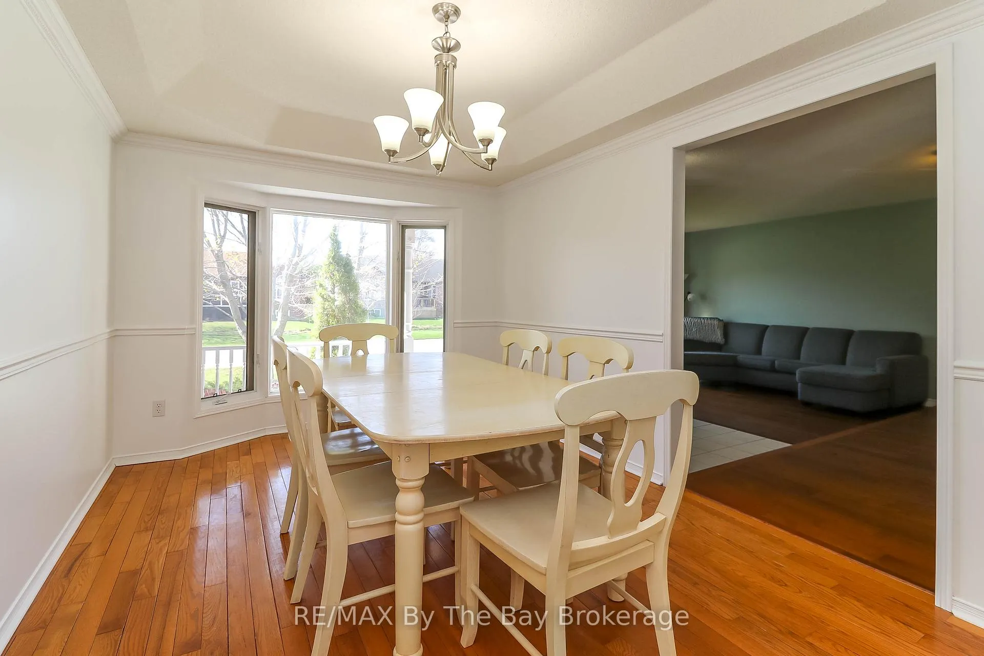 Photo 17 of 10 Lamont Creek Drive, Wasaga Beach — HOMEH