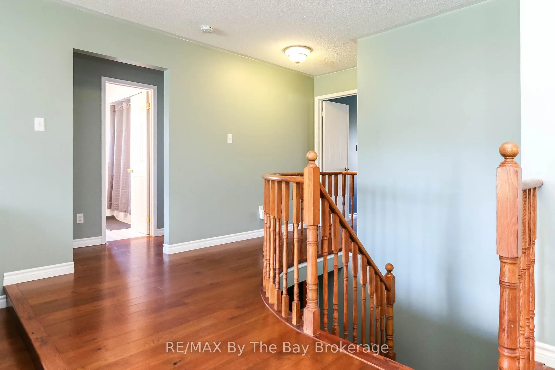 Photo 31 of 10 Lamont Creek Drive, Wasaga Beach — HOMEH