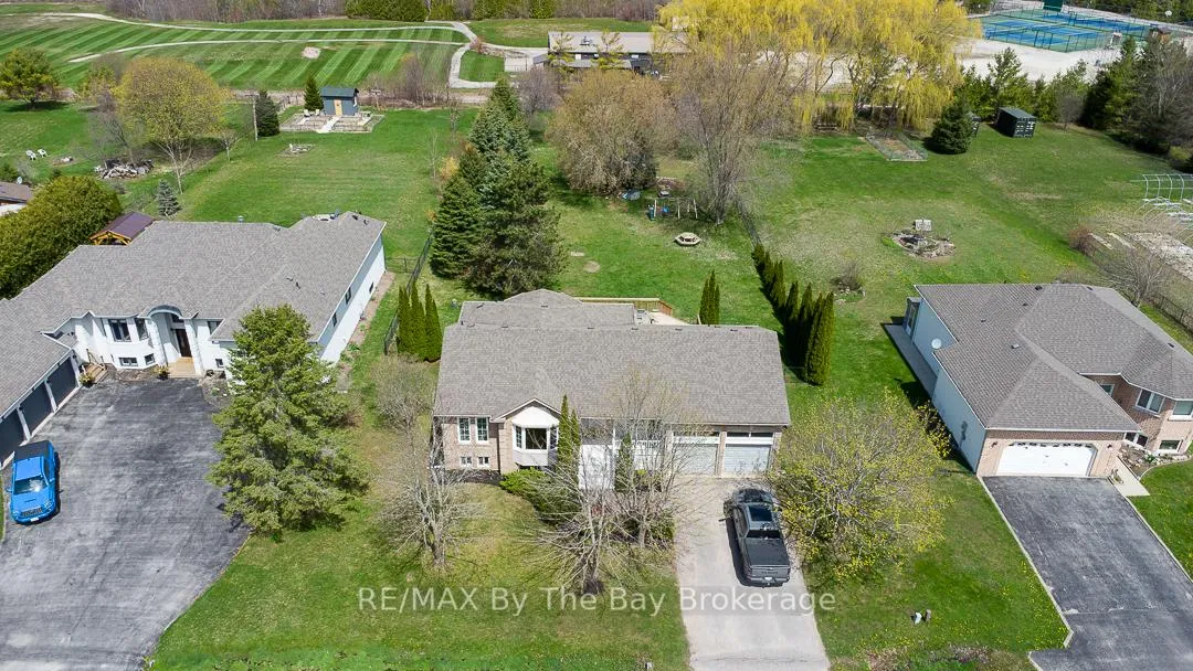 Photo 40 of 10 Lamont Creek Drive, Wasaga Beach — HOMEH
