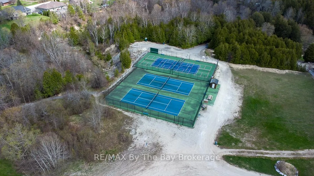 Photo 43 of 10 Lamont Creek Drive, Wasaga Beach — HOMEH