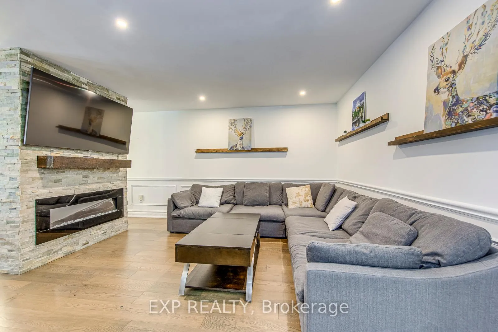 Photo 8 of 1225 Hedgestone Crescent, Oakville, Glen Abbey — HOMEH