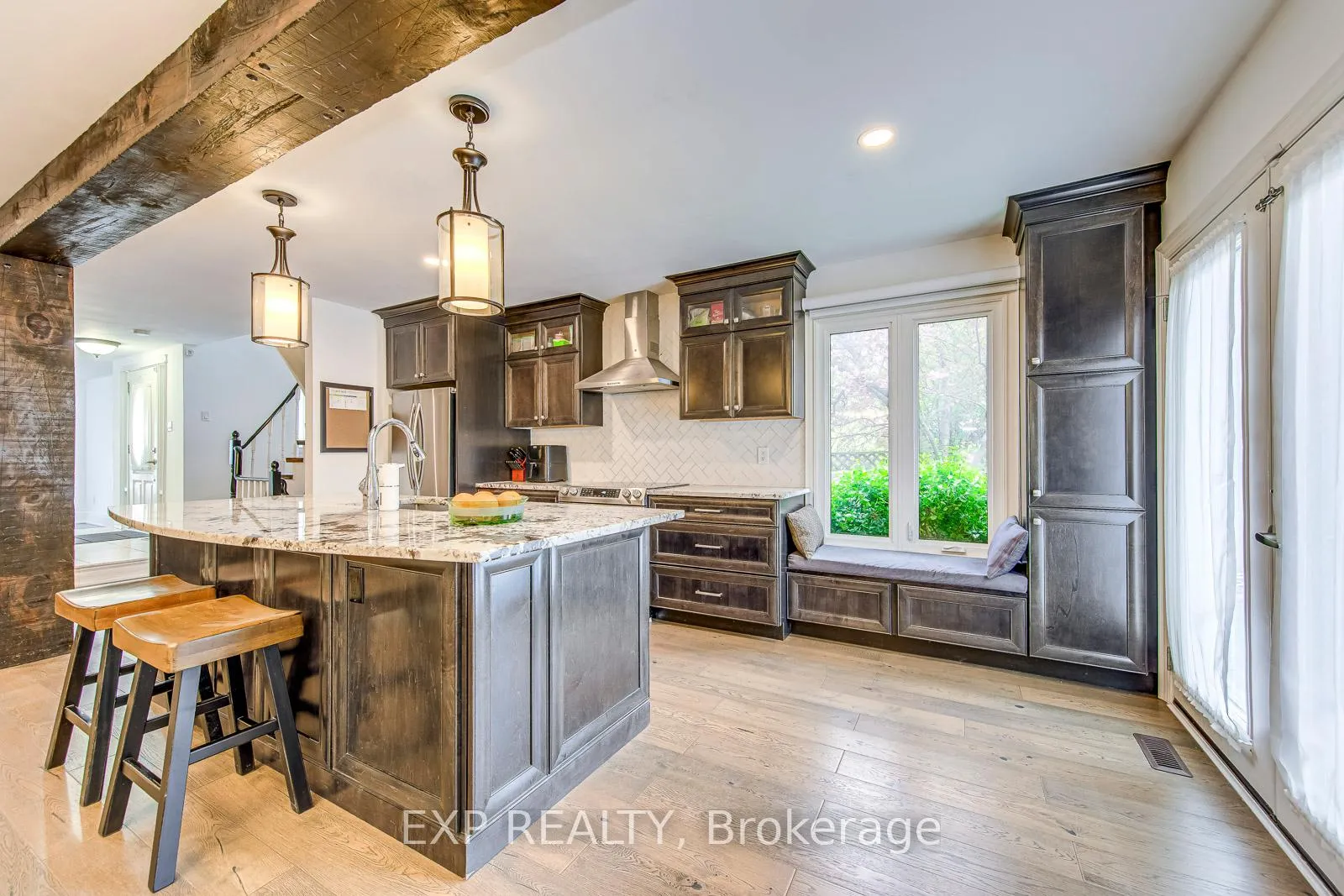 Photo 11 of 1225 Hedgestone Crescent, Oakville, Glen Abbey — HOMEH
