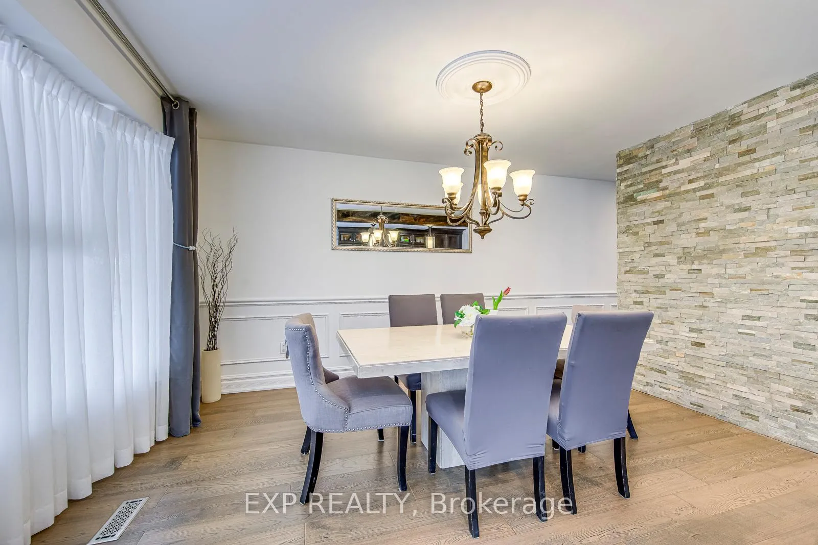 Photo 17 of 1225 Hedgestone Crescent, Oakville, Glen Abbey — HOMEH