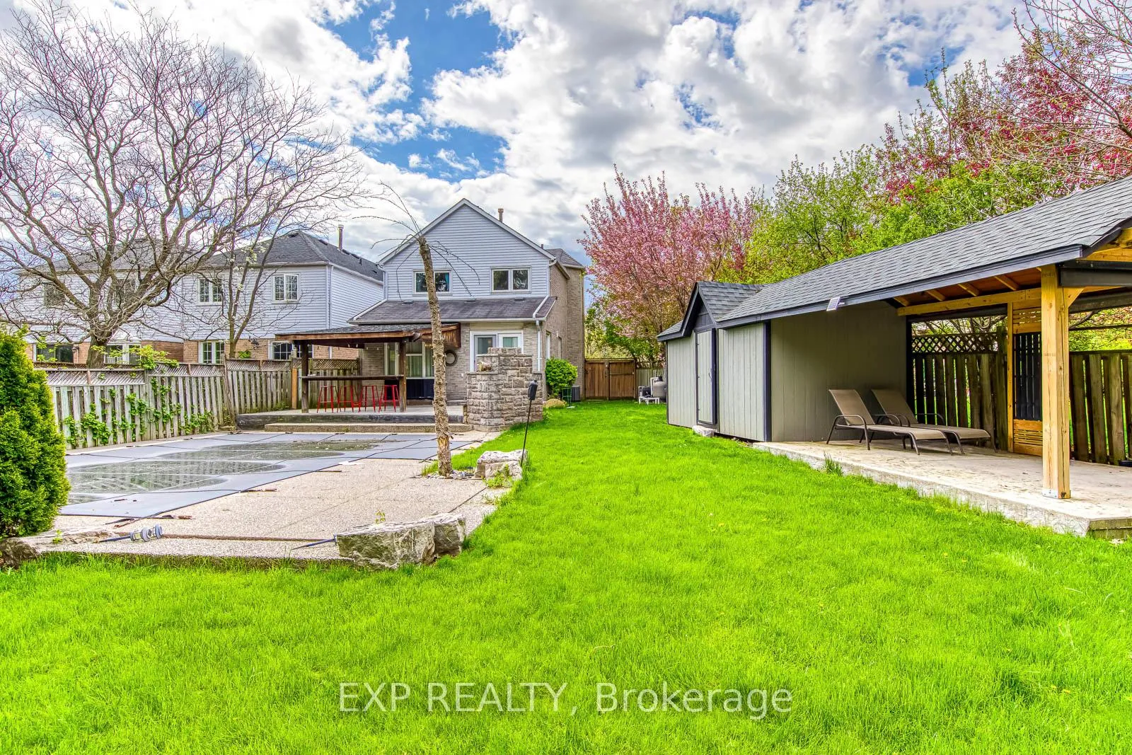 Photo 45 of 1225 Hedgestone Crescent, Oakville, Glen Abbey — HOMEH
