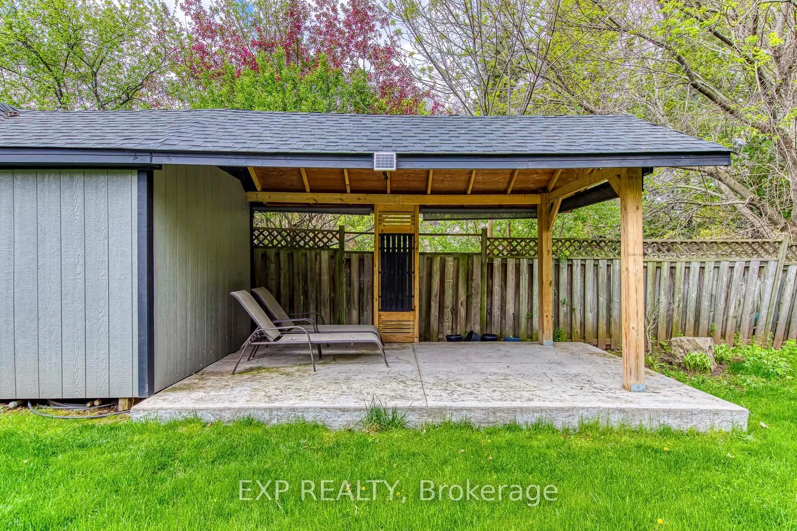 Photo 46 of 1225 Hedgestone Crescent, Oakville, Glen Abbey — HOMEH