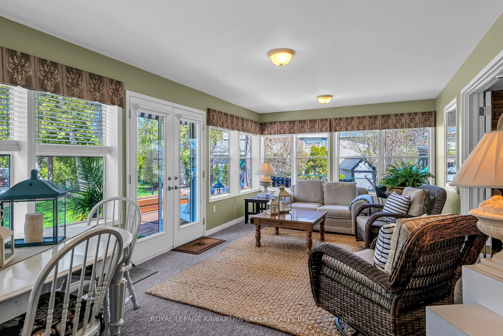 Photo 27 of 3 Lagoon Drive, Kawartha Lakes, Fenelon Falls — HOMEH