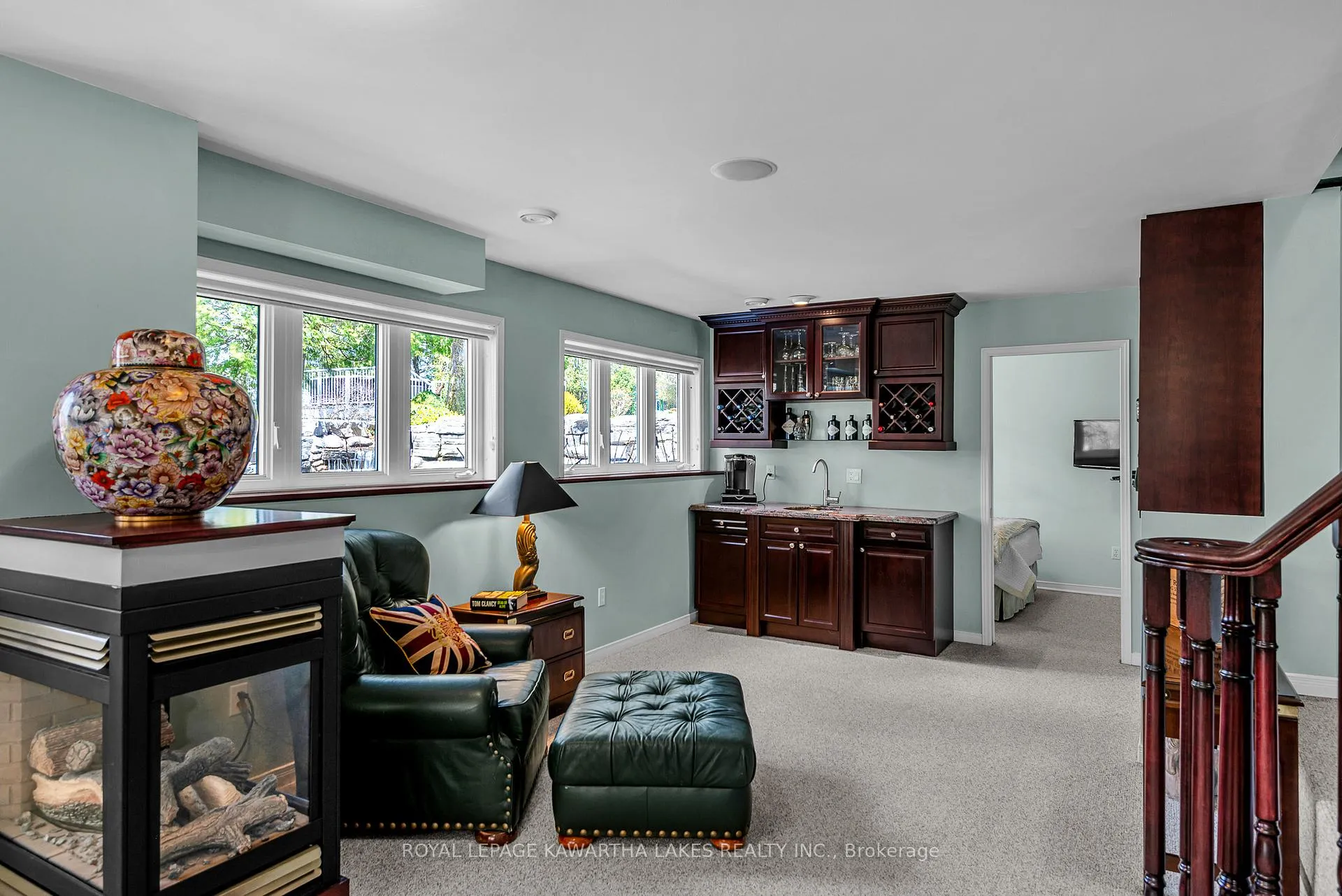 Photo 34 of 3 Lagoon Drive, Kawartha Lakes, Fenelon Falls — HOMEH