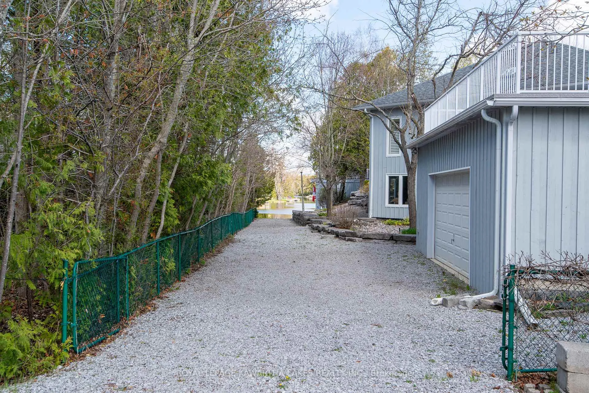 Photo 37 of 3 Lagoon Drive, Kawartha Lakes, Fenelon Falls — HOMEH