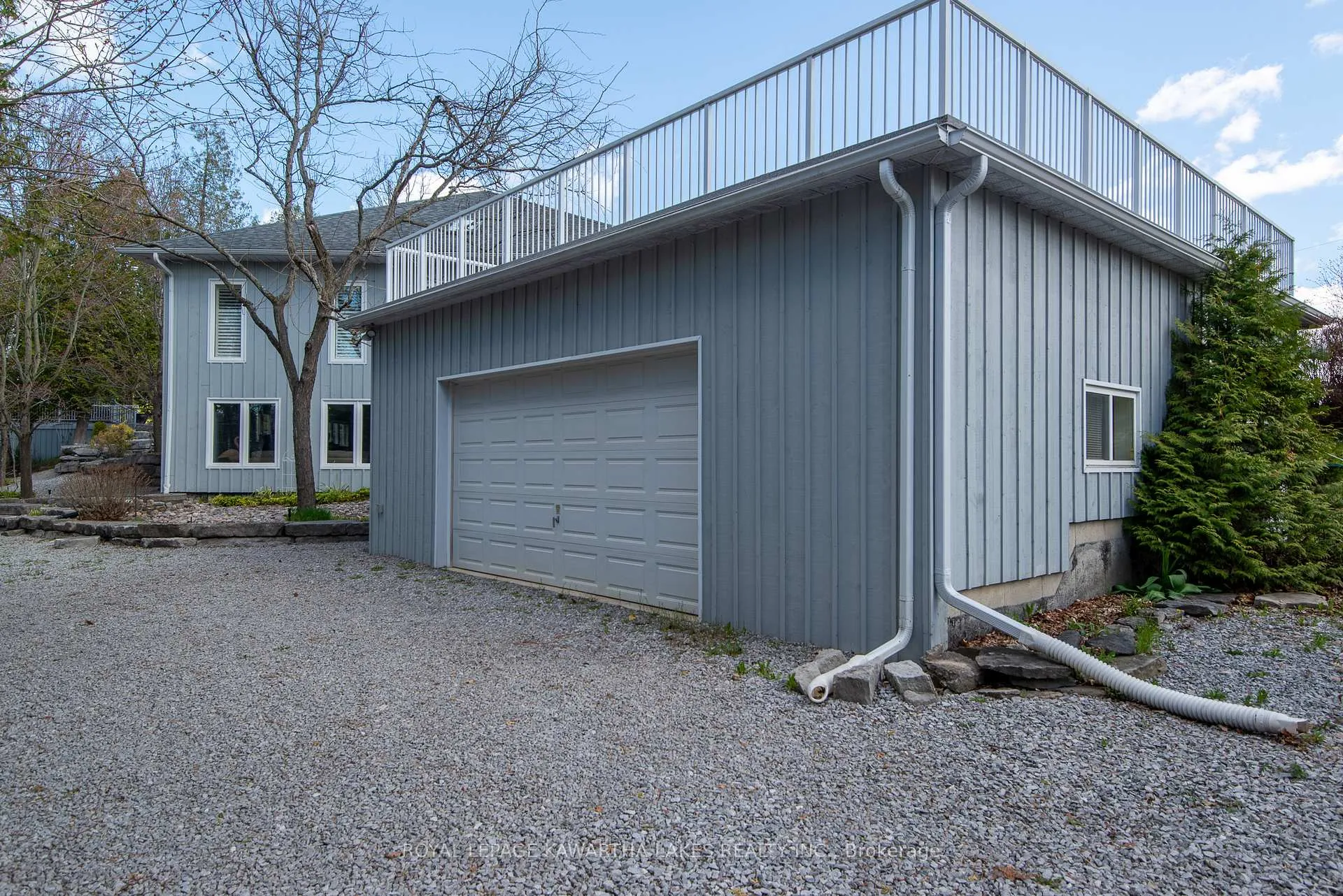 Photo 38 of 3 Lagoon Drive, Kawartha Lakes, Fenelon Falls — HOMEH