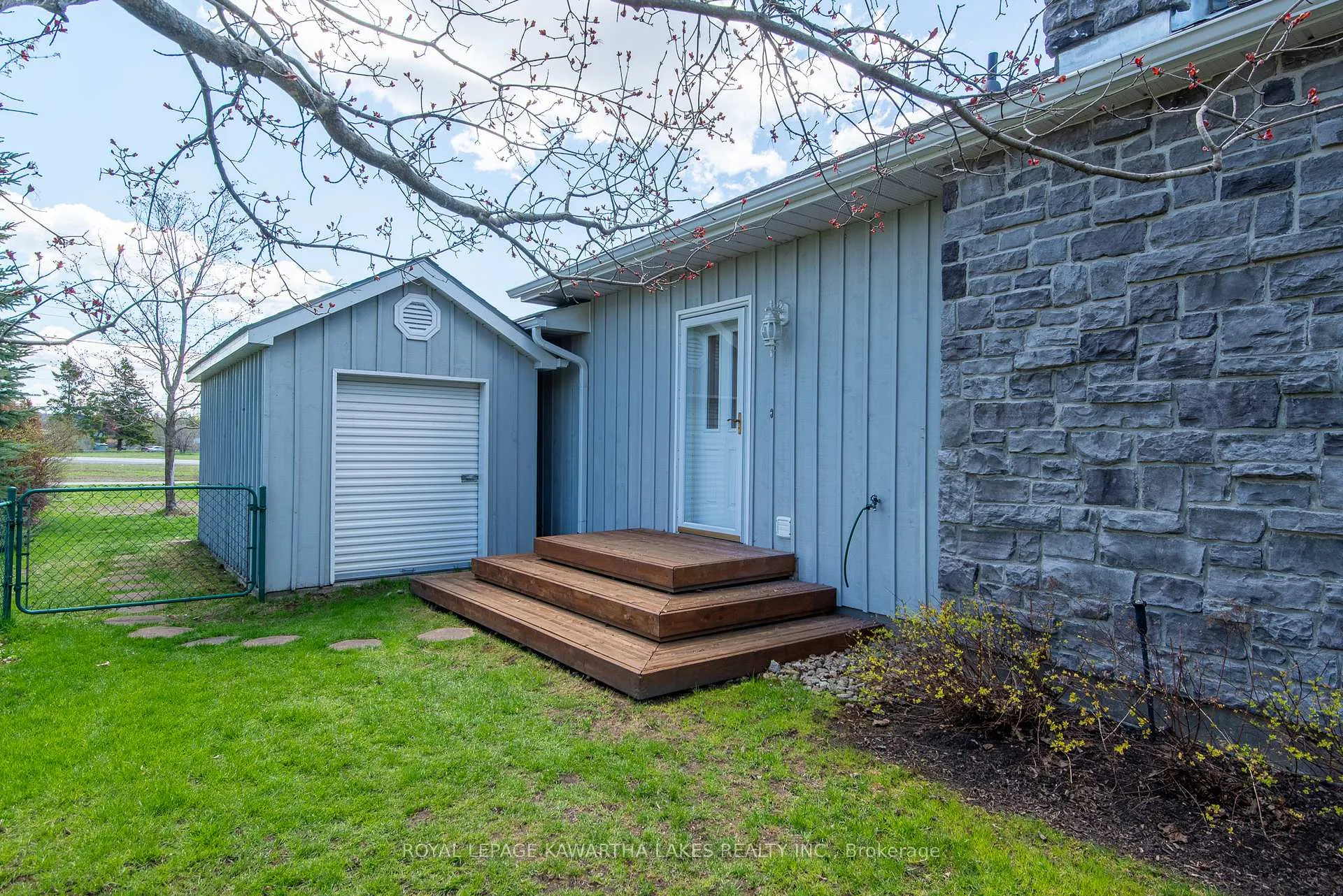 Photo 47 of 3 Lagoon Drive, Kawartha Lakes, Fenelon Falls — HOMEH
