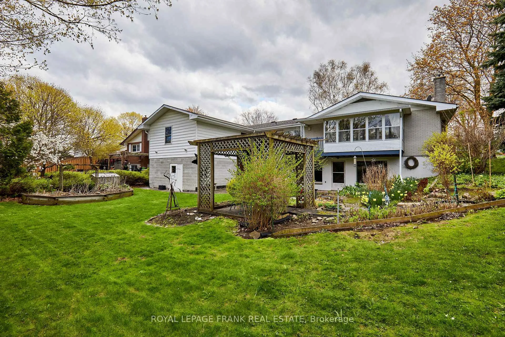 Photo 33 of 33 Ottawa Street, Scugog, Port Perry — HOMEH
