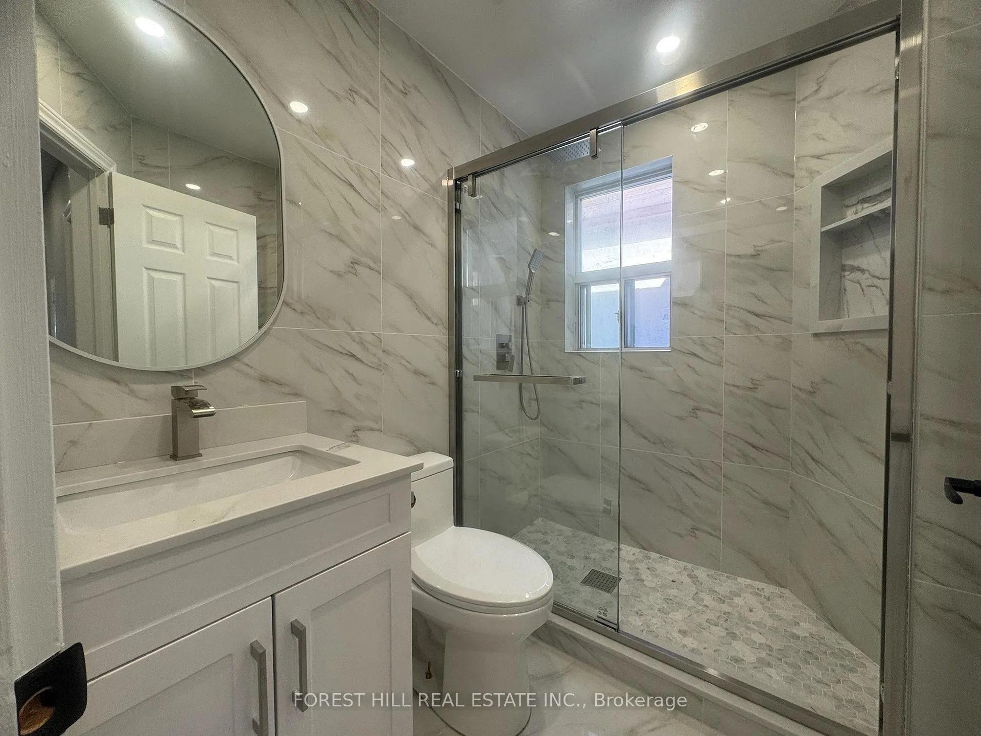 Photo 14 of 32 Earlscourt Avenue, Toronto, Corso Italia-Davenport — HOMEH