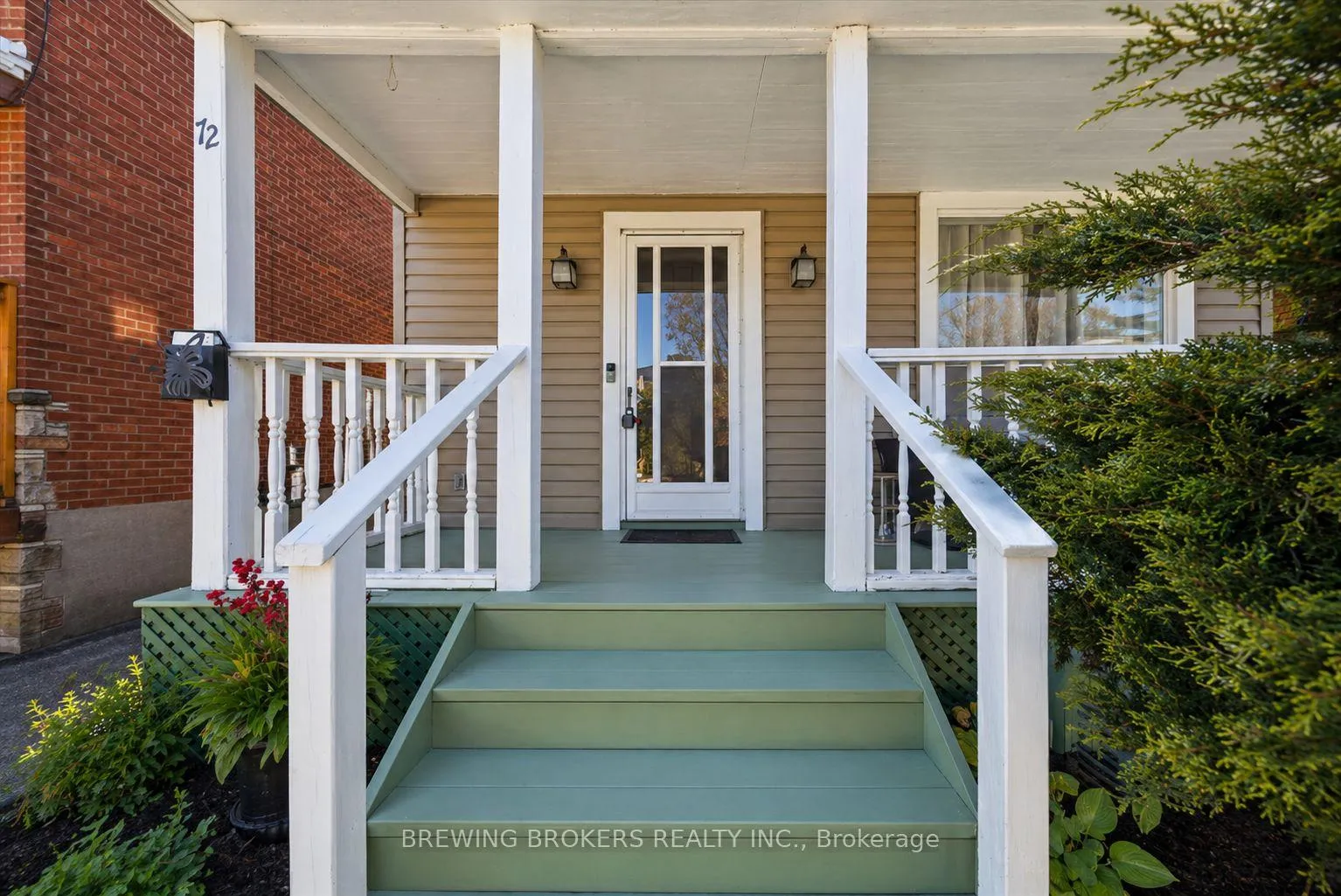 Photo 5 of 72 Thirteenth Street, Etobicoke, New Toronto — HOMEH