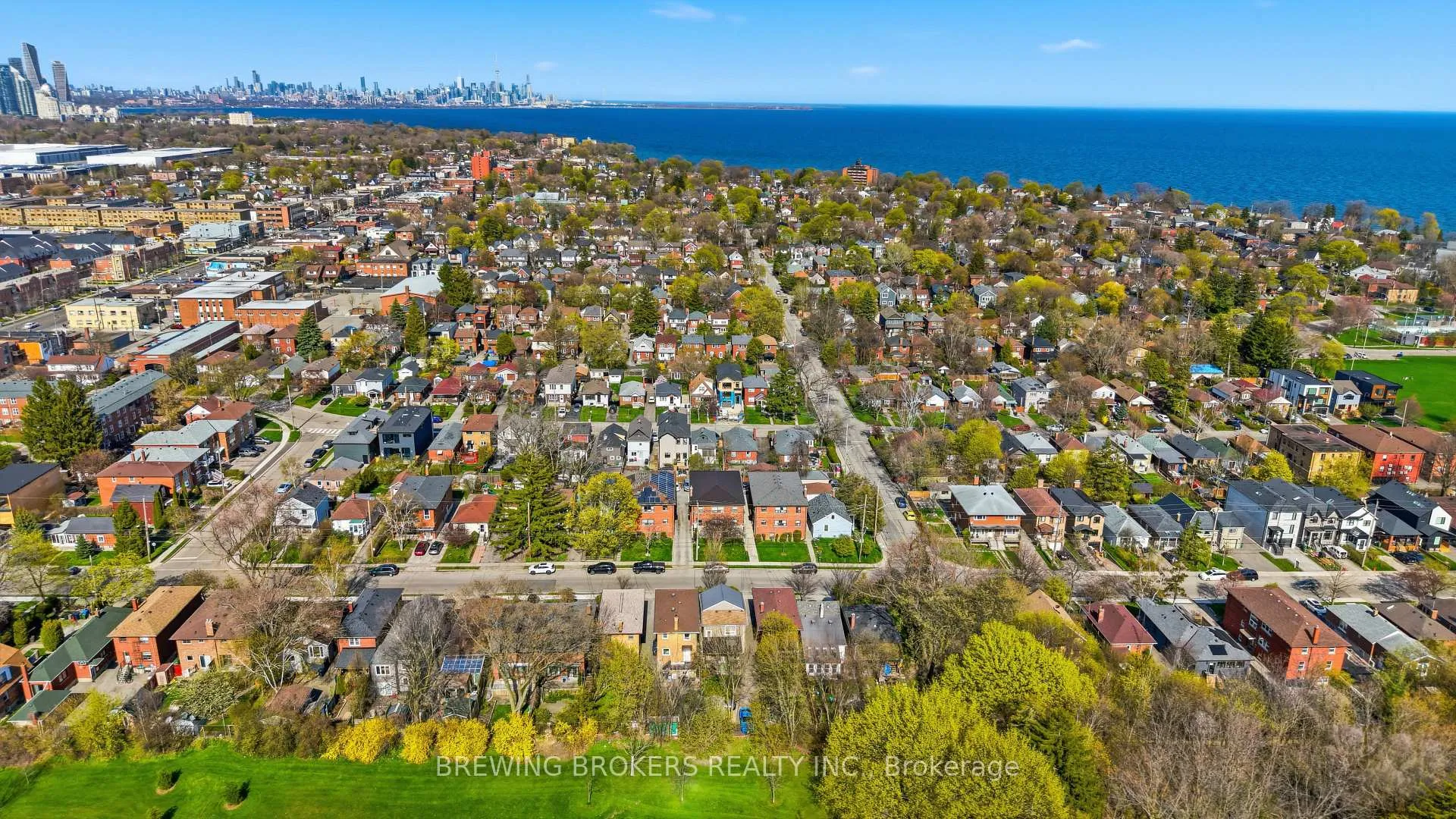 Photo 34 of 72 Thirteenth Street, Etobicoke, New Toronto — HOMEH