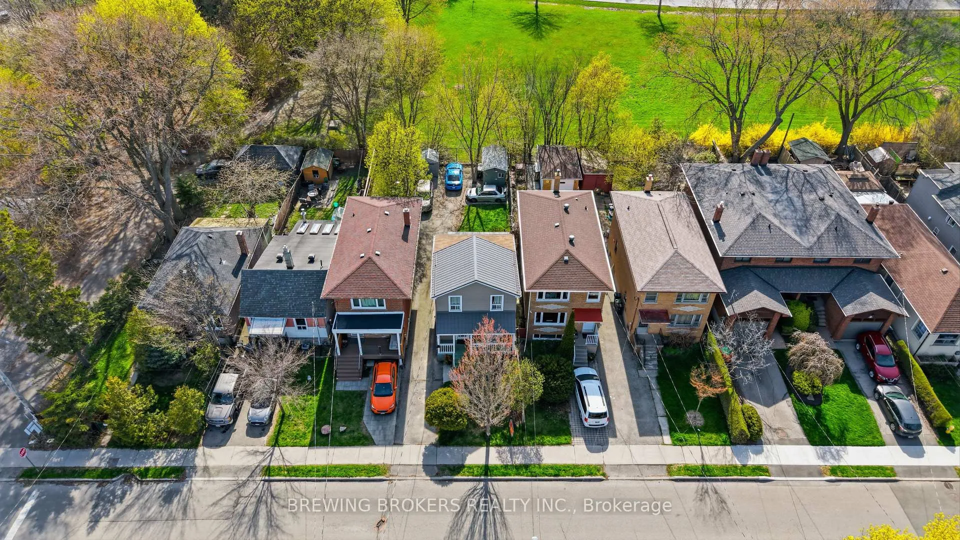 Photo 36 of 72 Thirteenth Street, Etobicoke, New Toronto — HOMEH