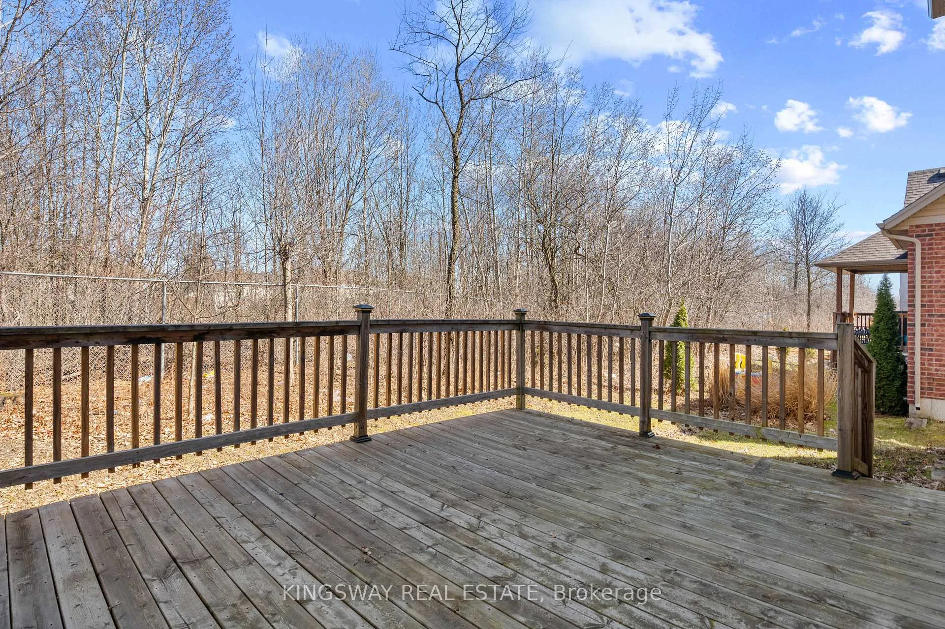 Photo 14 of 7275 Lionshead Avenue E, Niagara Falls, Oldfield — HOMEH