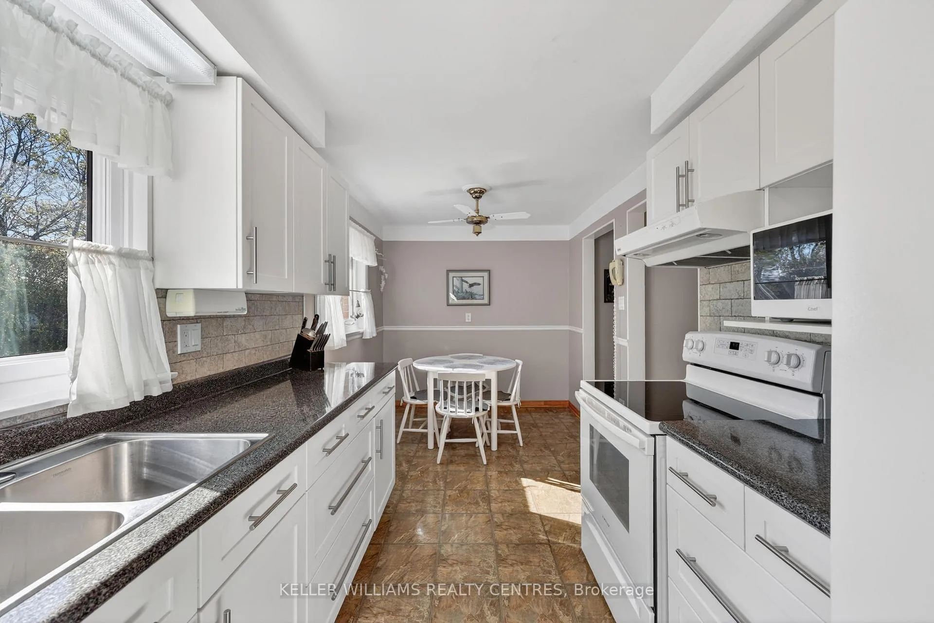 Photo 8 of 13 Laurentide Avenue, Aurora, Aurora Heights — HOMEH